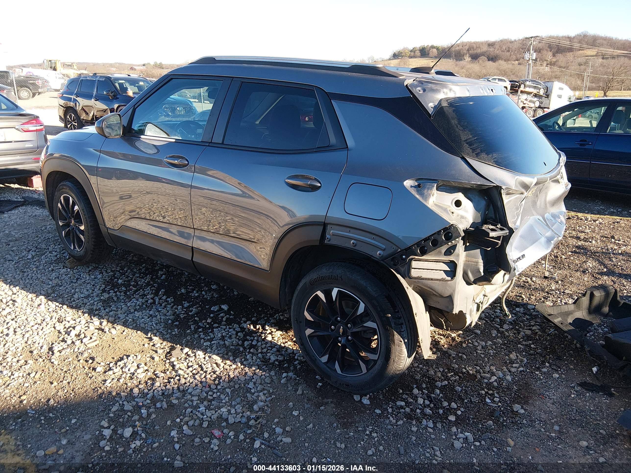 CHEVROLET TRAILBLAZER image 3