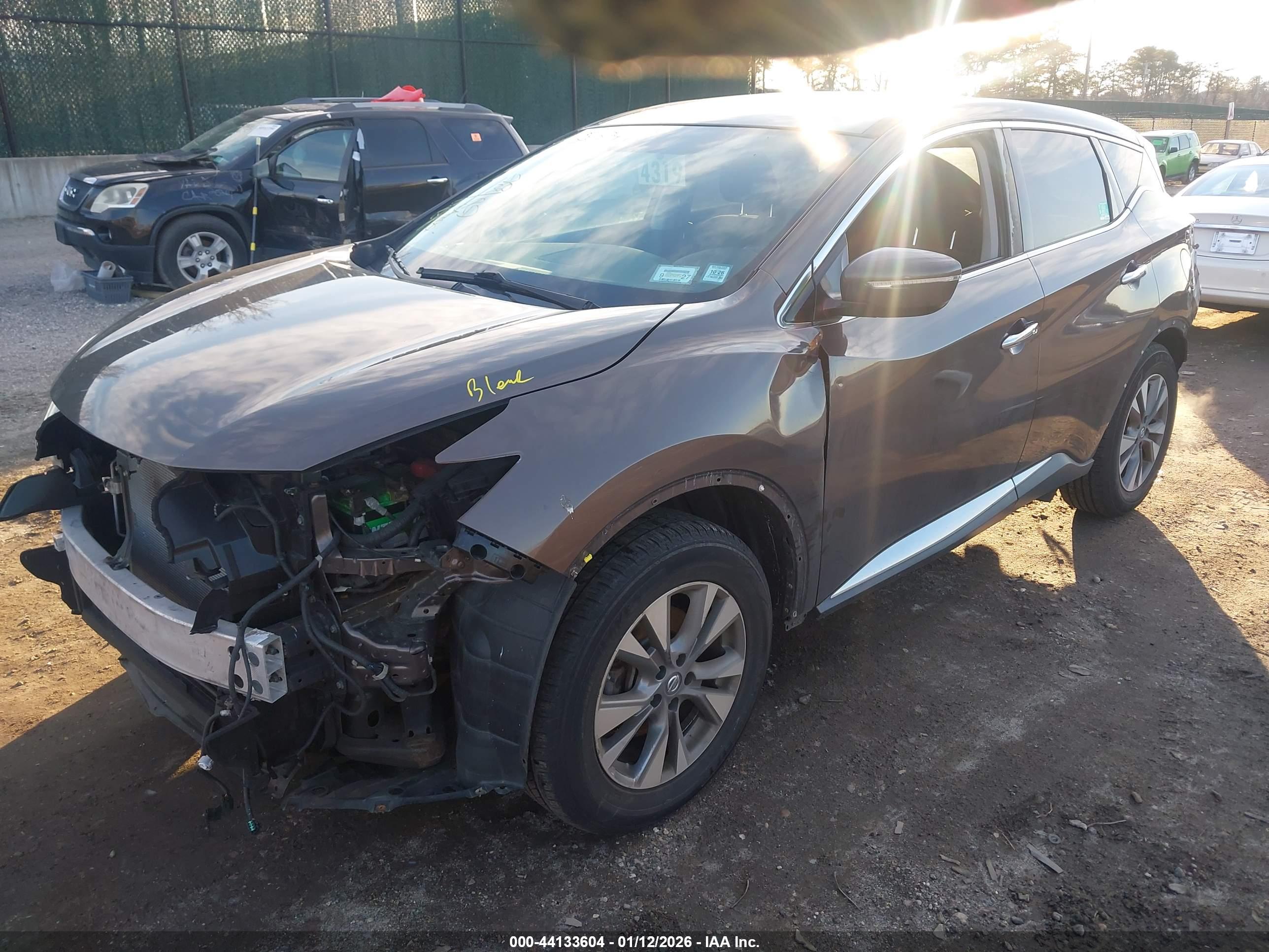 NISSAN MURANO image 2