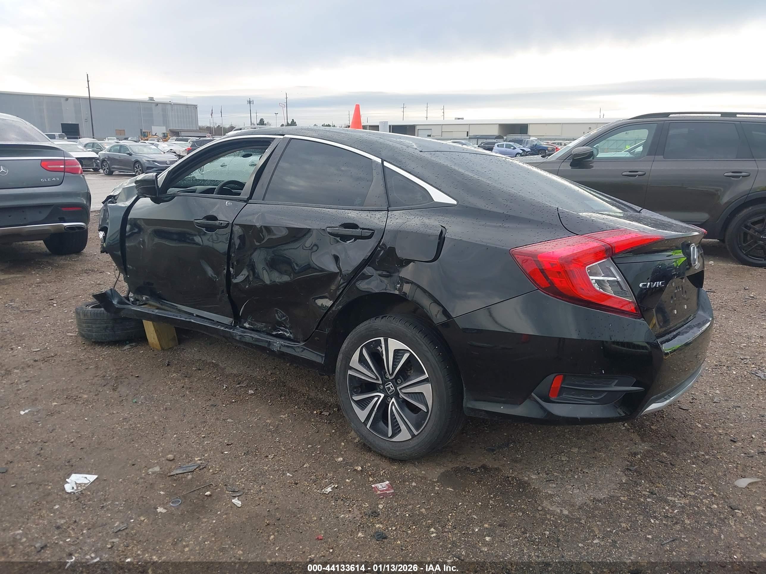 HONDA CIVIC image 3