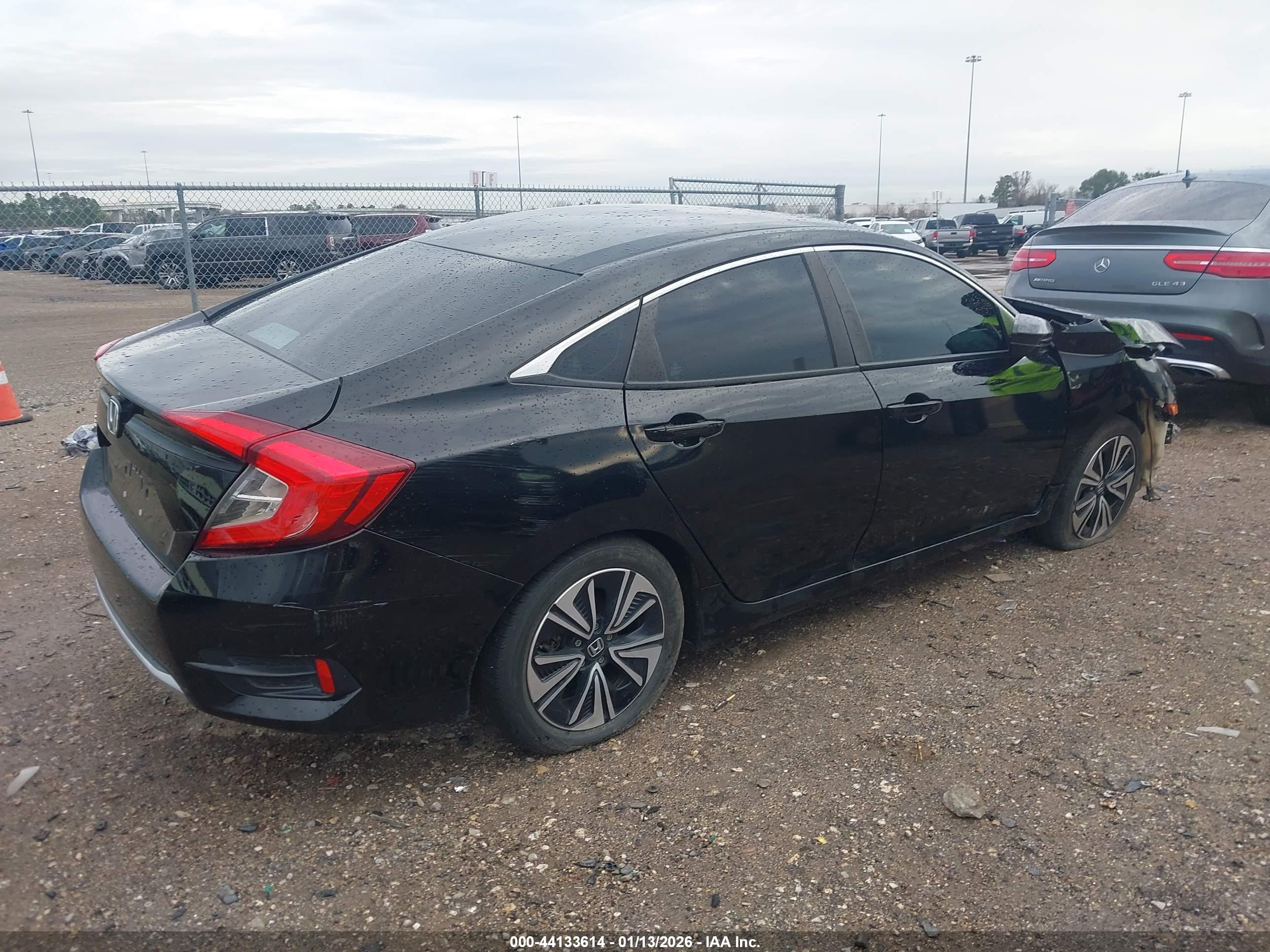 HONDA CIVIC image 4