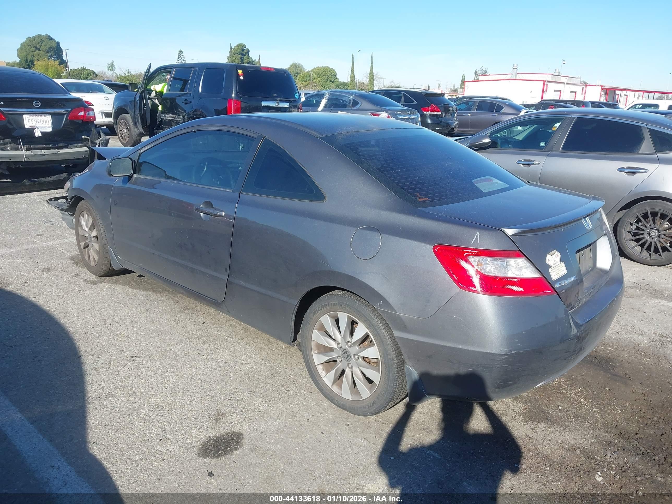 HONDA CIVIC image 3