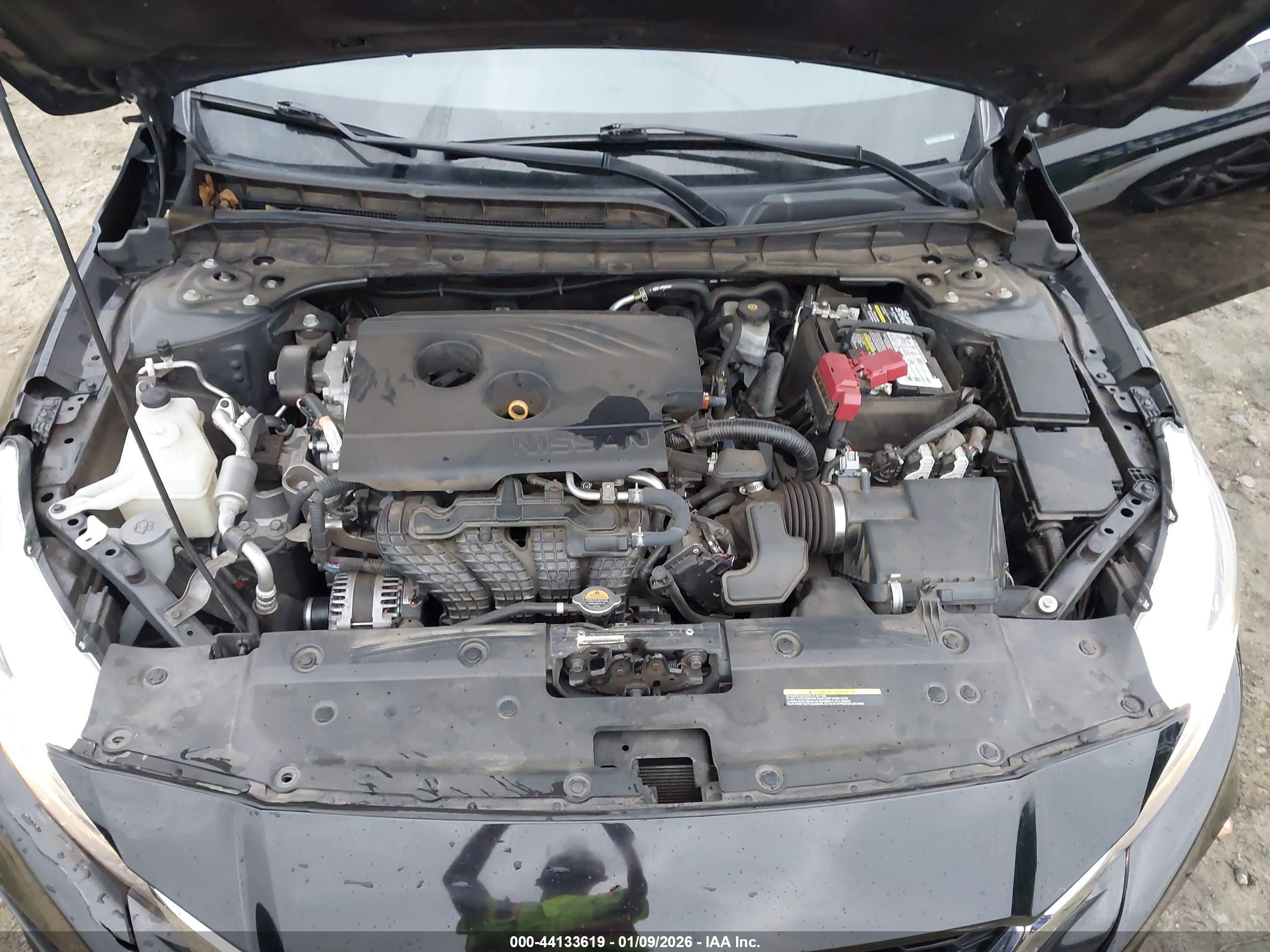 NISSAN ALTIMA image 10