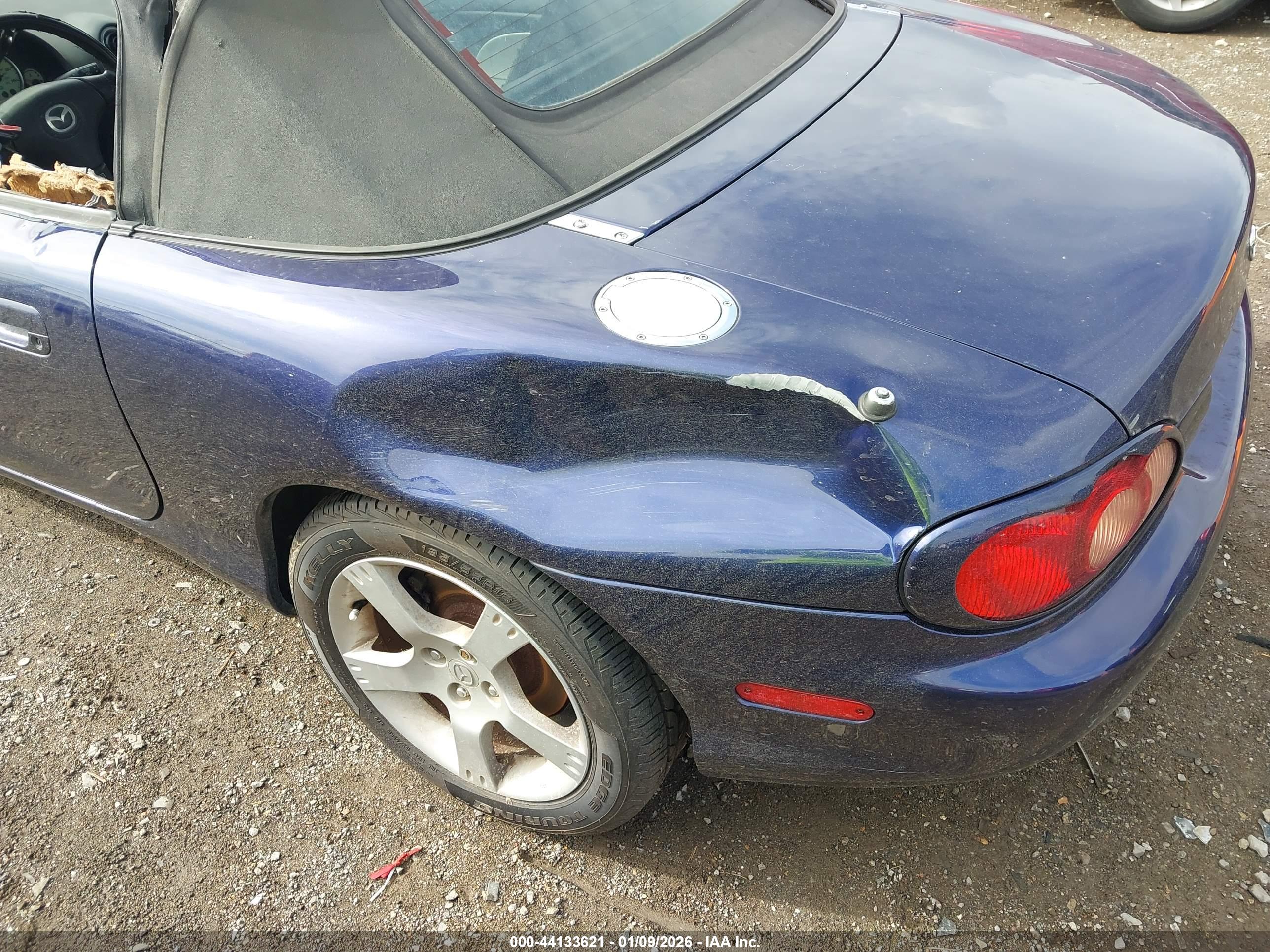 MAZDA MX-5 image 6