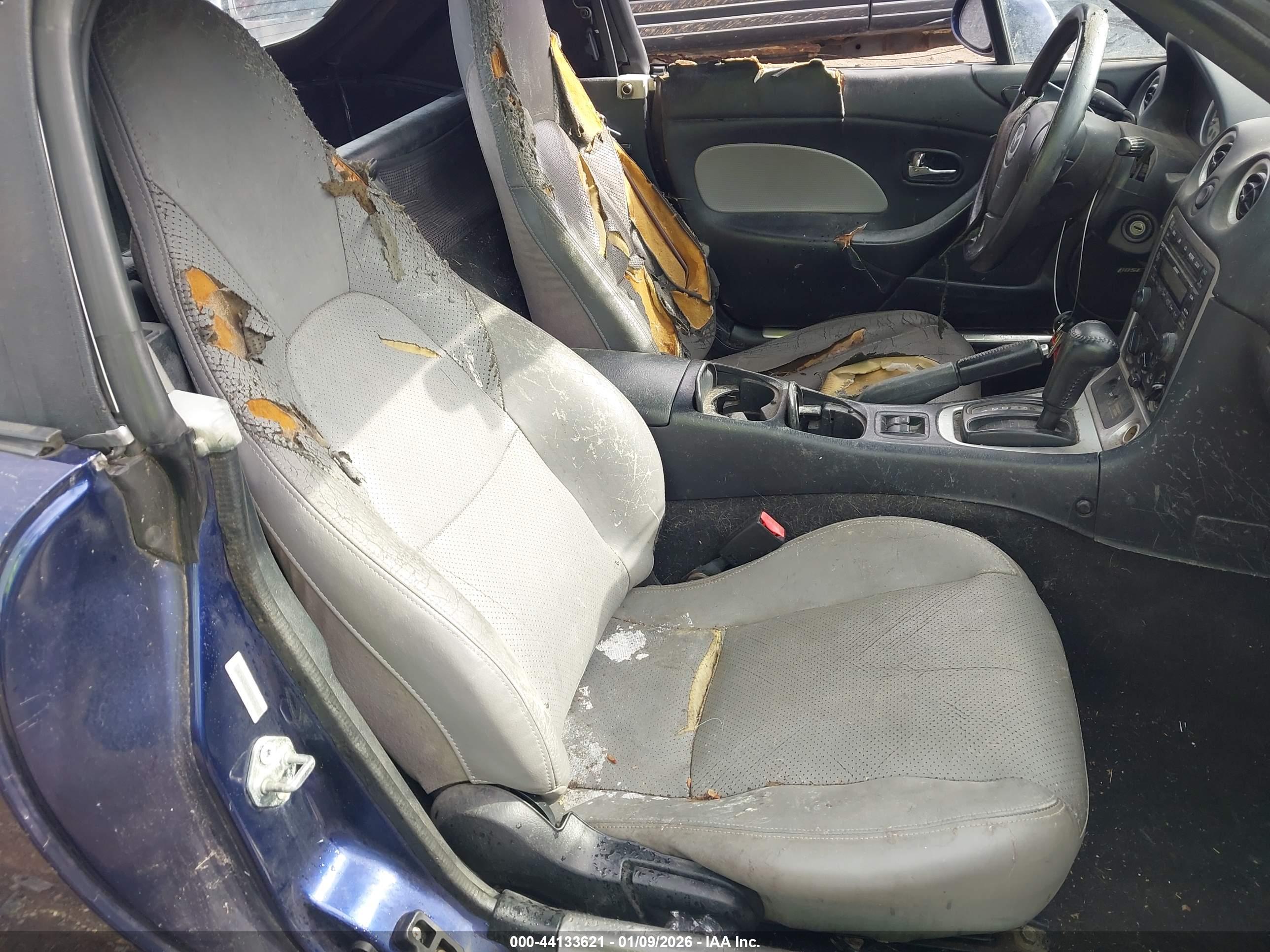 MAZDA MX-5 image 8