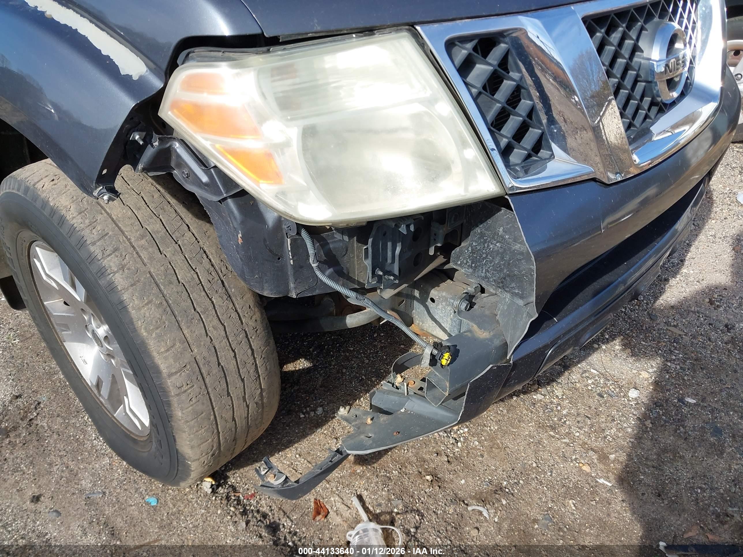 NISSAN PATHFINDER image 6