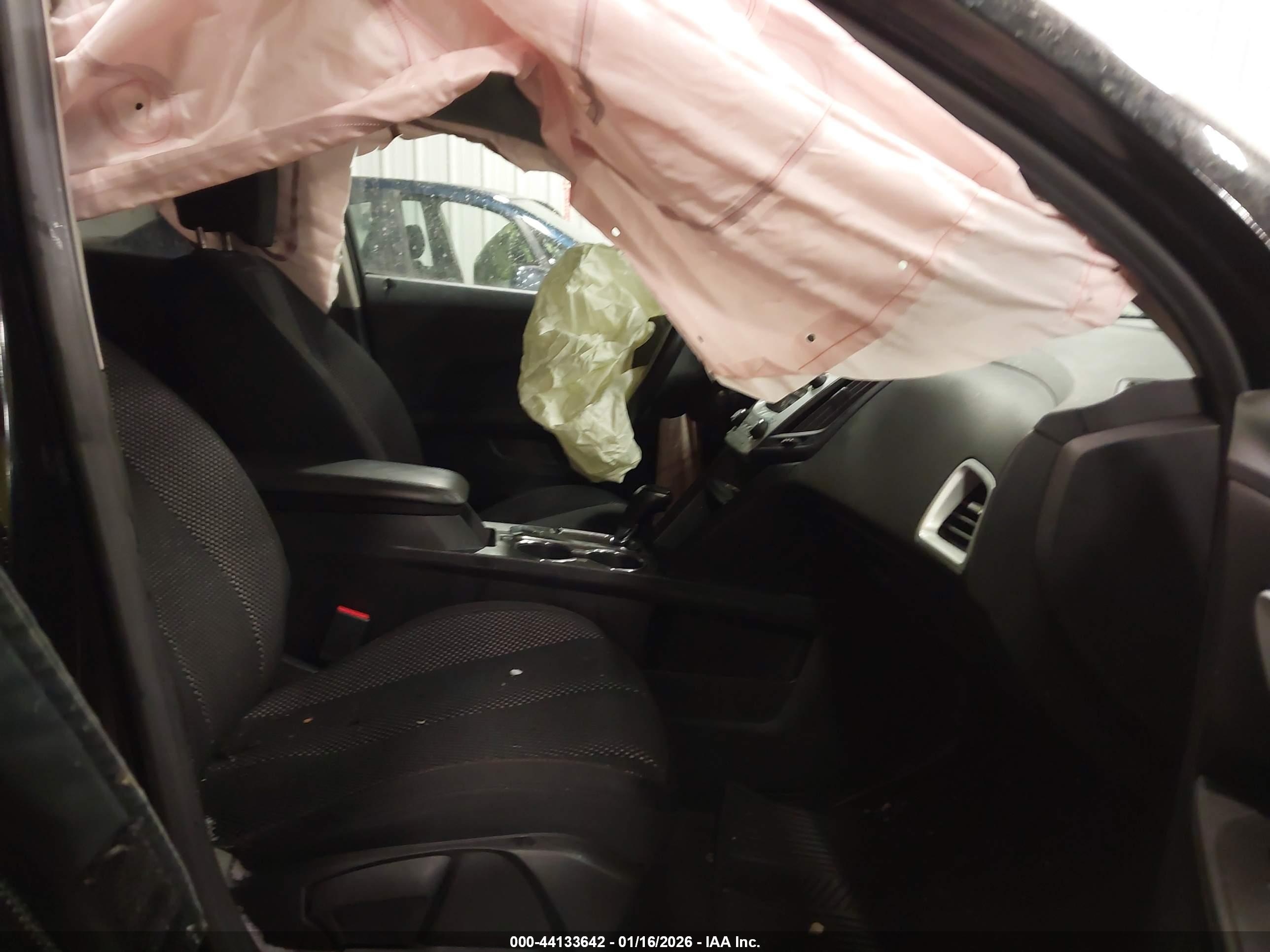 CHEVROLET EQUINOX image 5