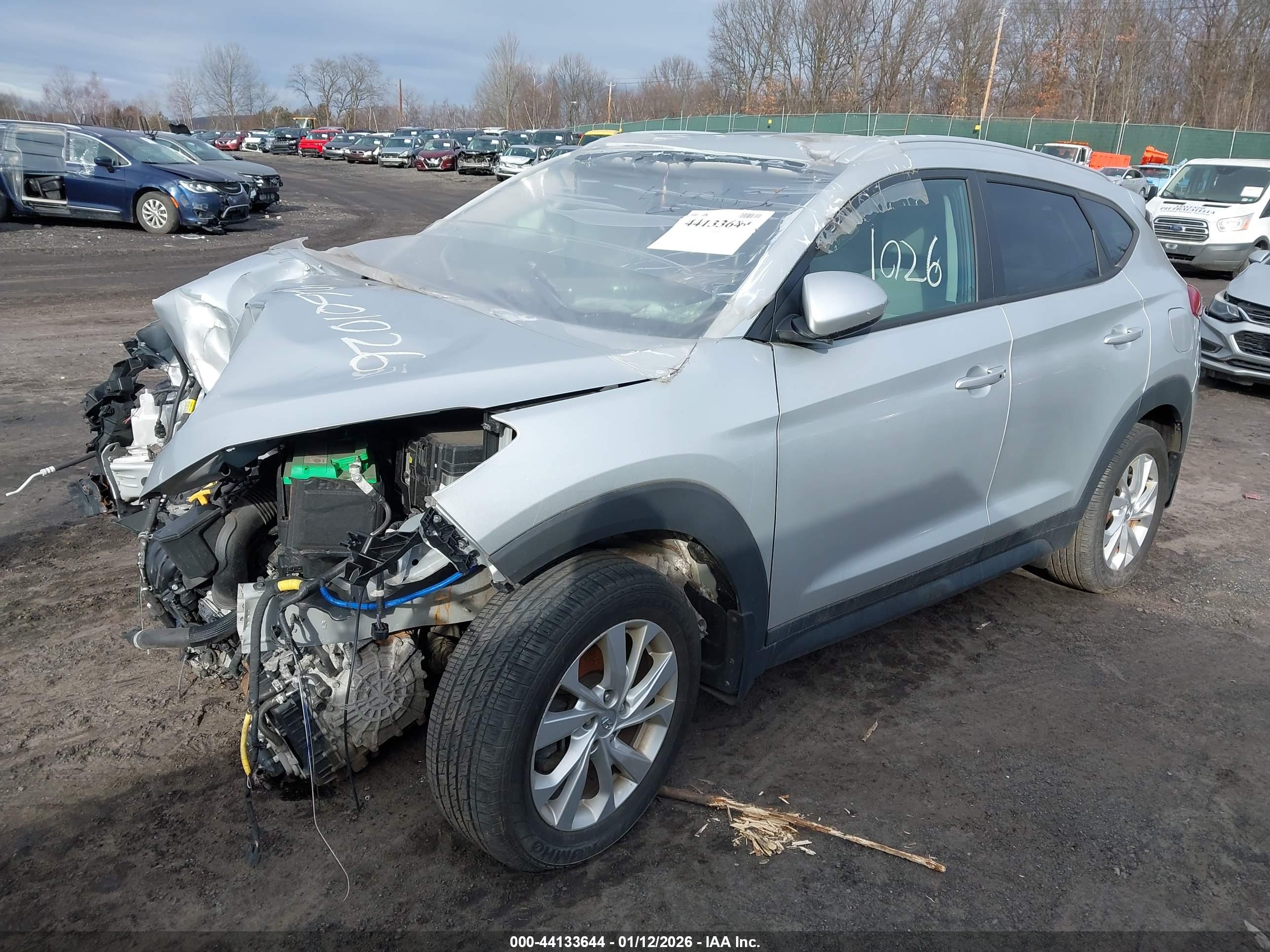 HYUNDAI TUCSON image 2