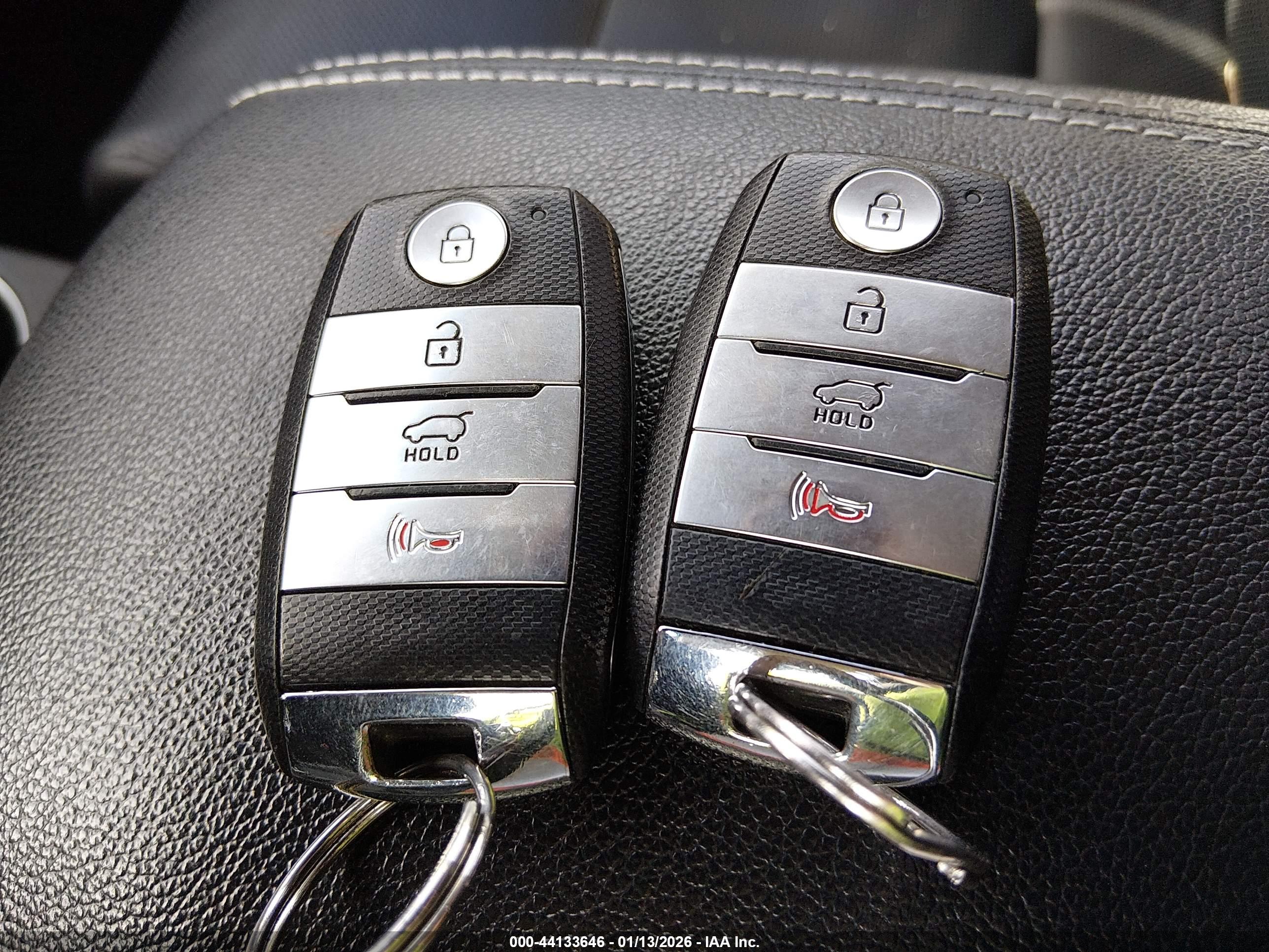 KIA SPORTAGE image 11