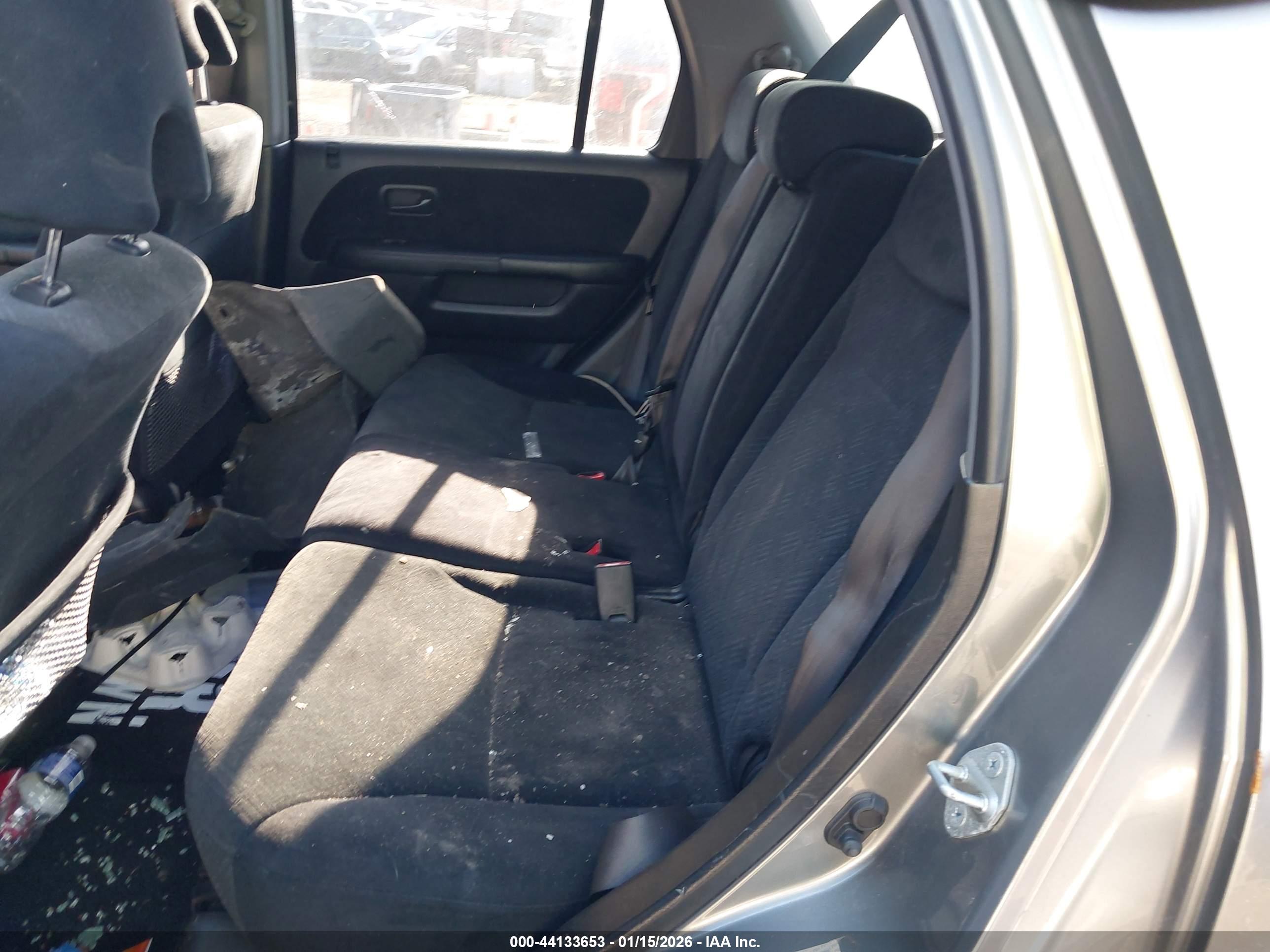 HONDA CR-V image 8