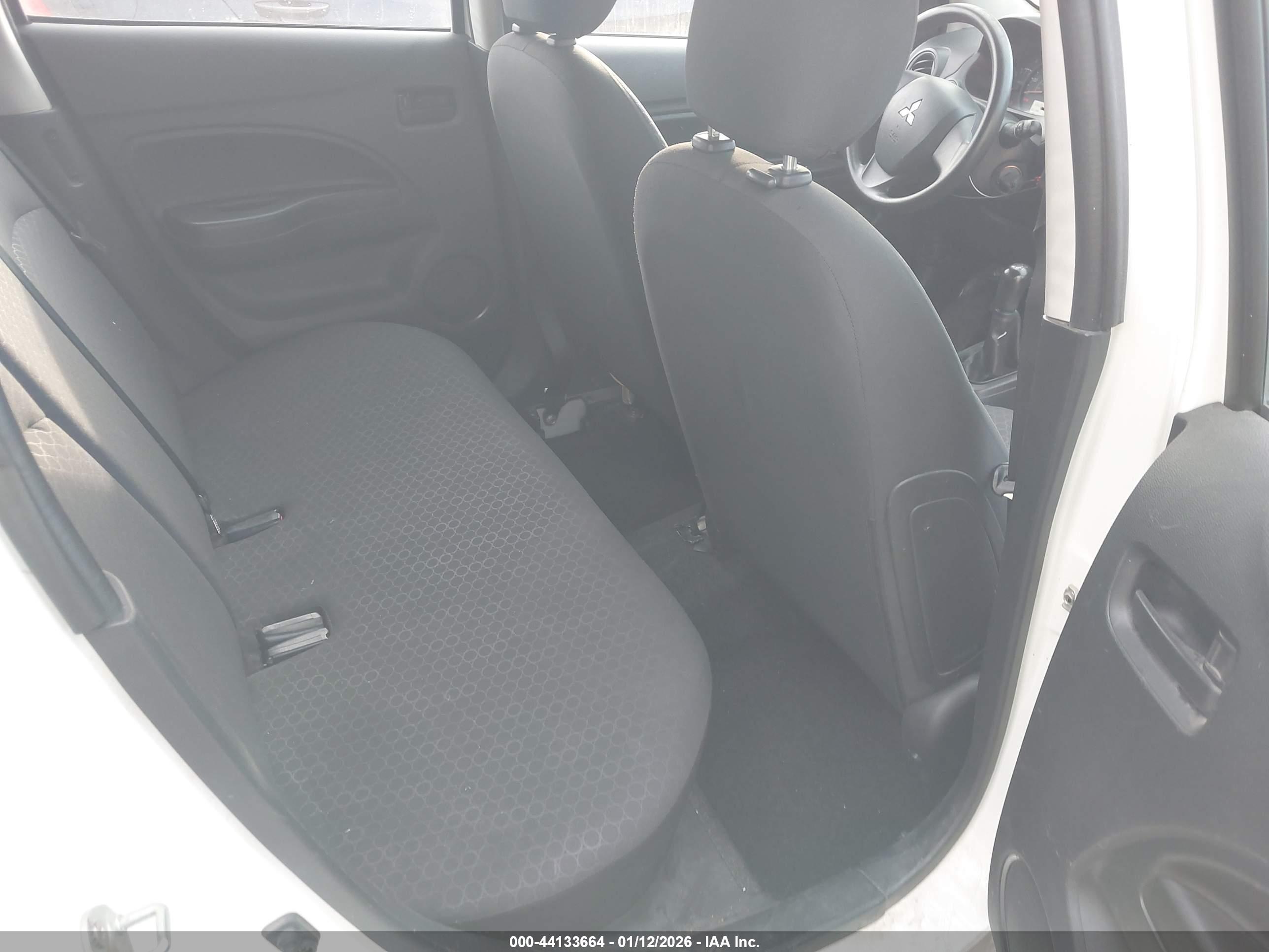 MITSUBISHI MIRAGE image 8