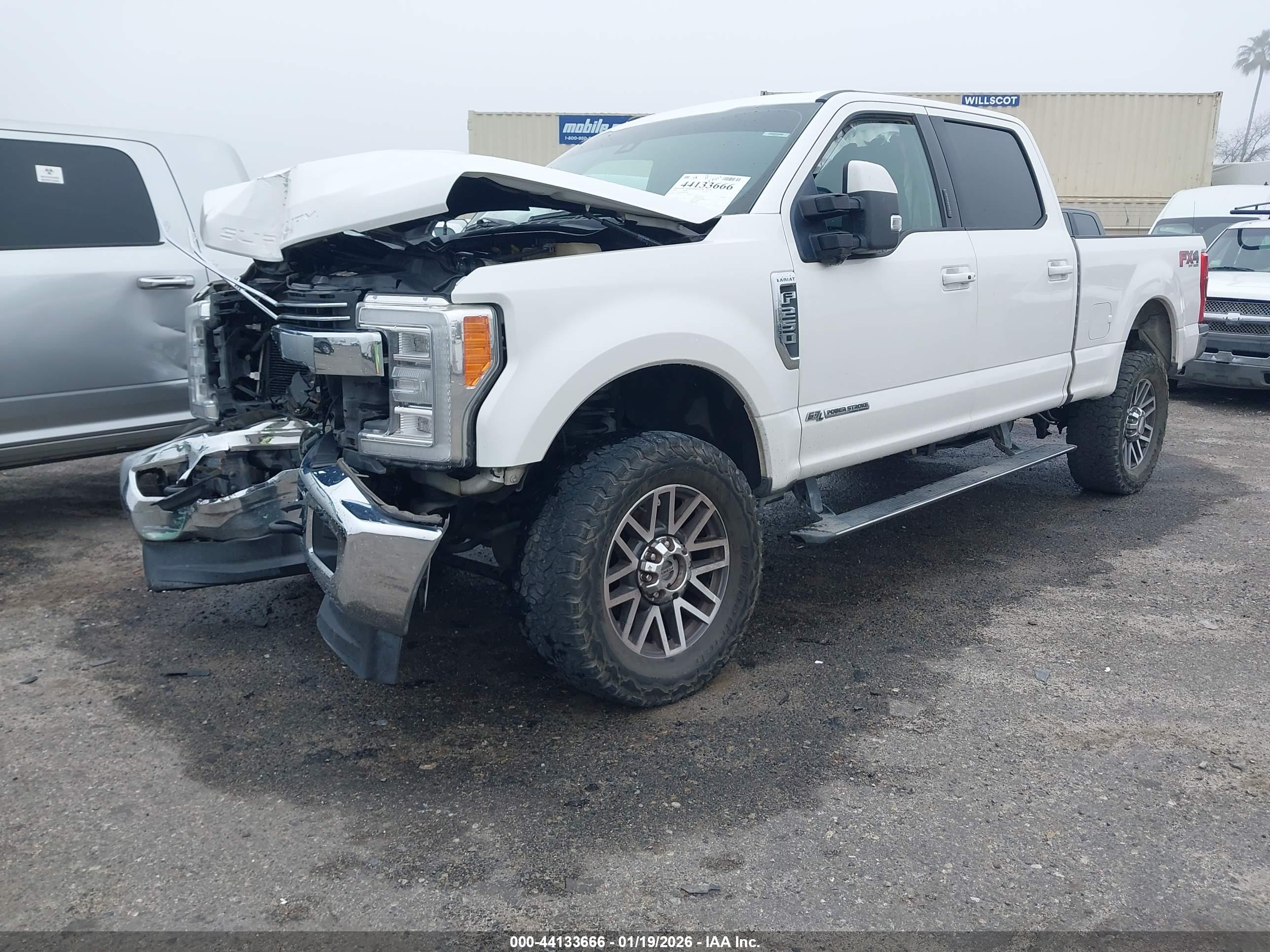 FORD F-250 image 2