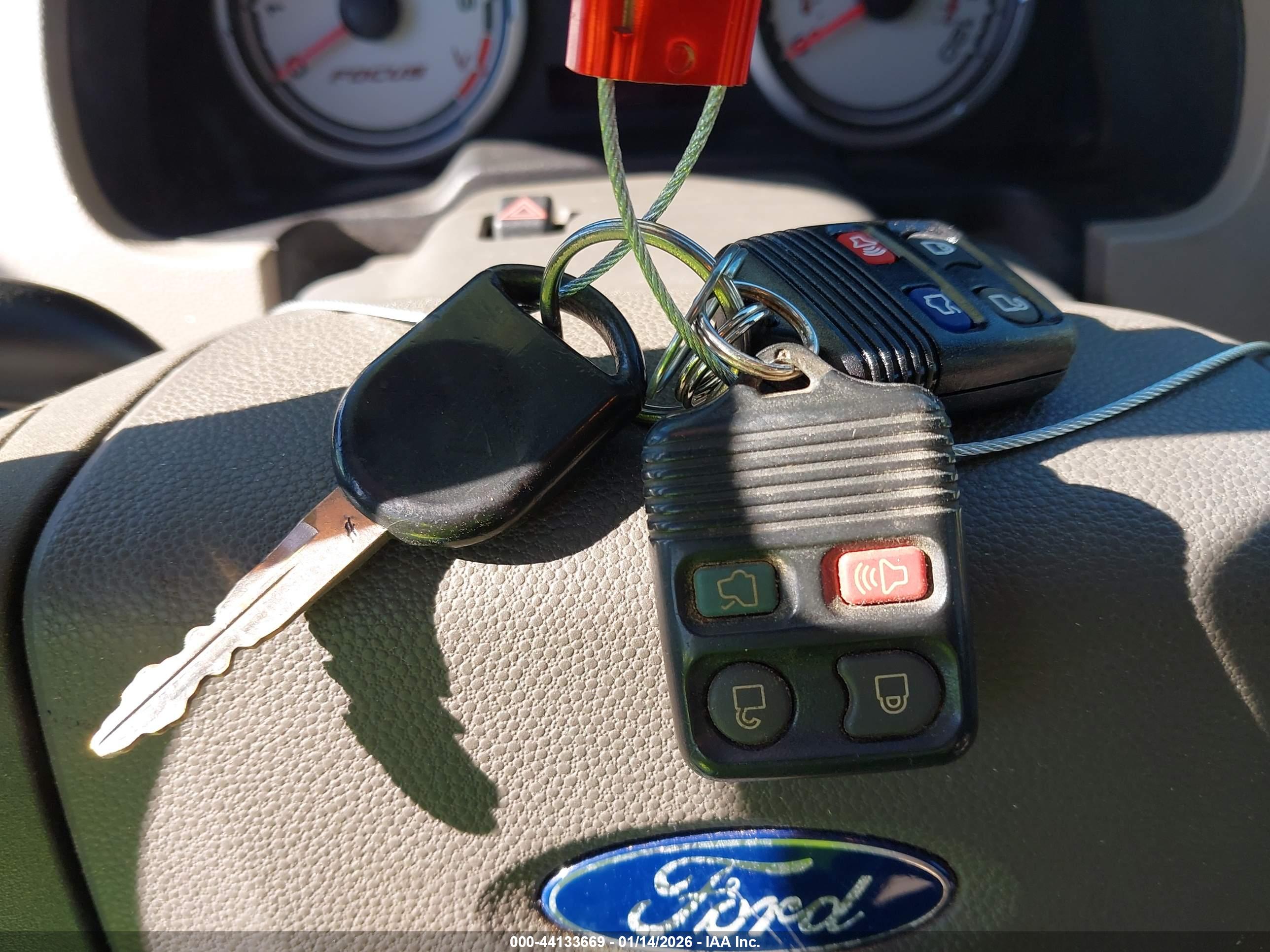 FORD FOCUS image 11
