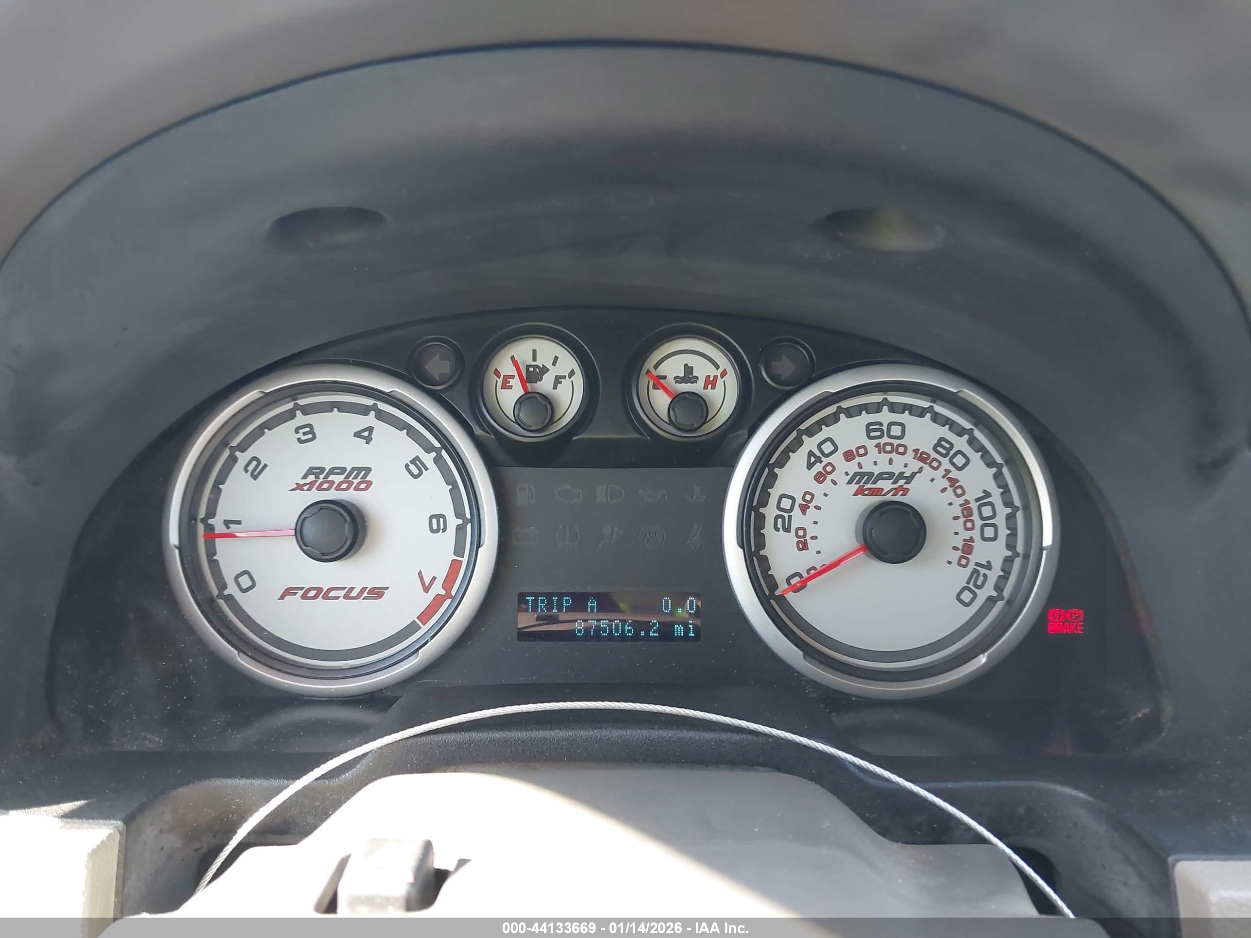 FORD FOCUS image 7