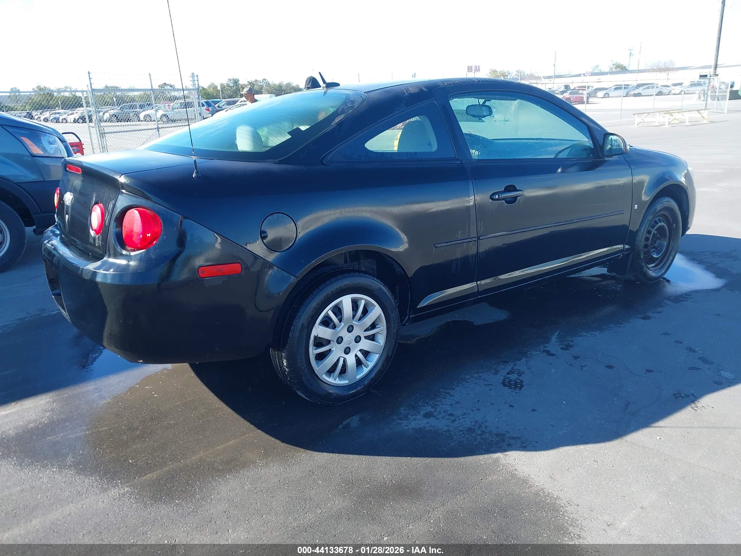 CHEVROLET COBALT image 4