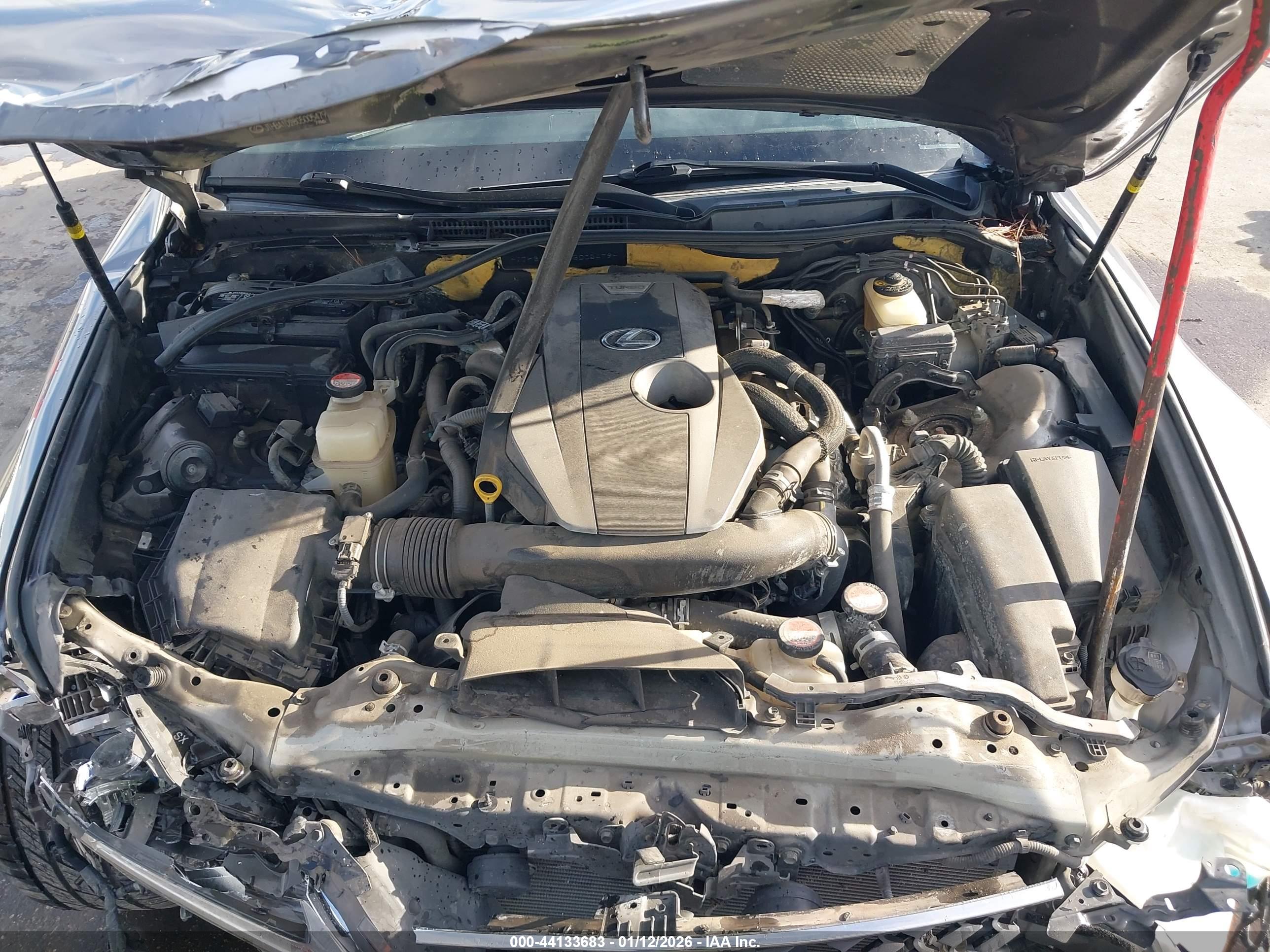 LEXUS IS image 10
