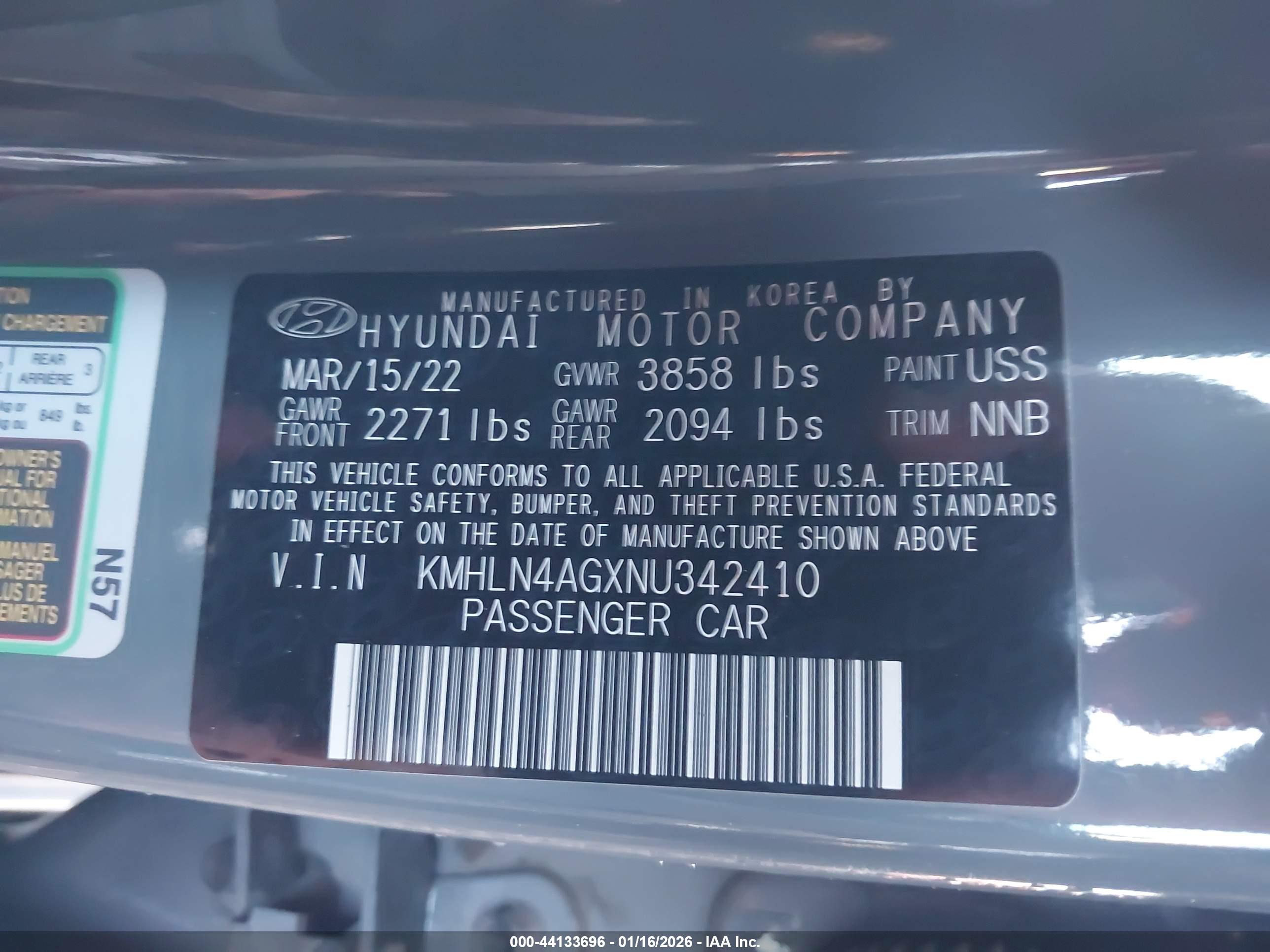 HYUNDAI ELANTRA image 9