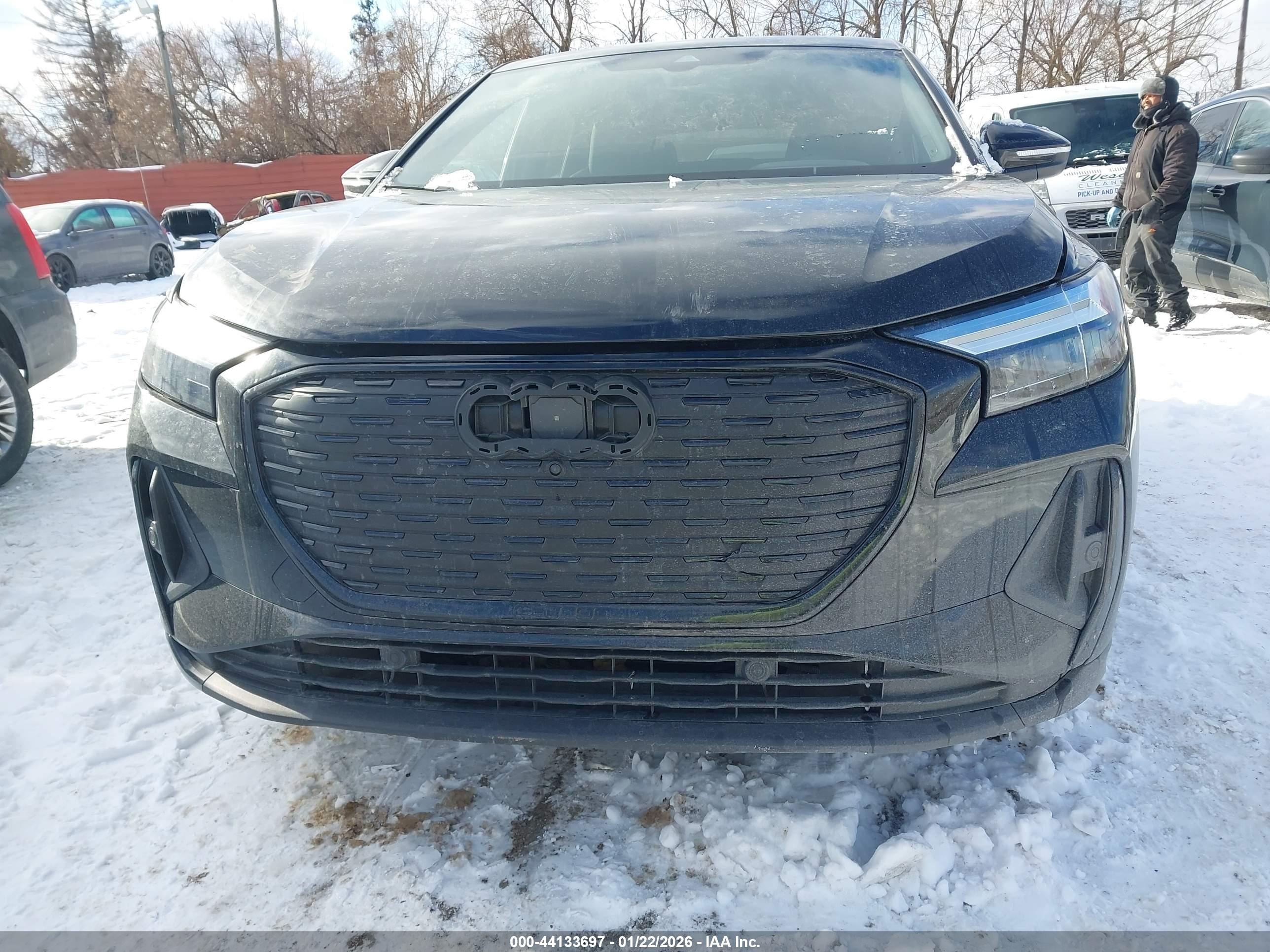 AUDI Q4 image 6