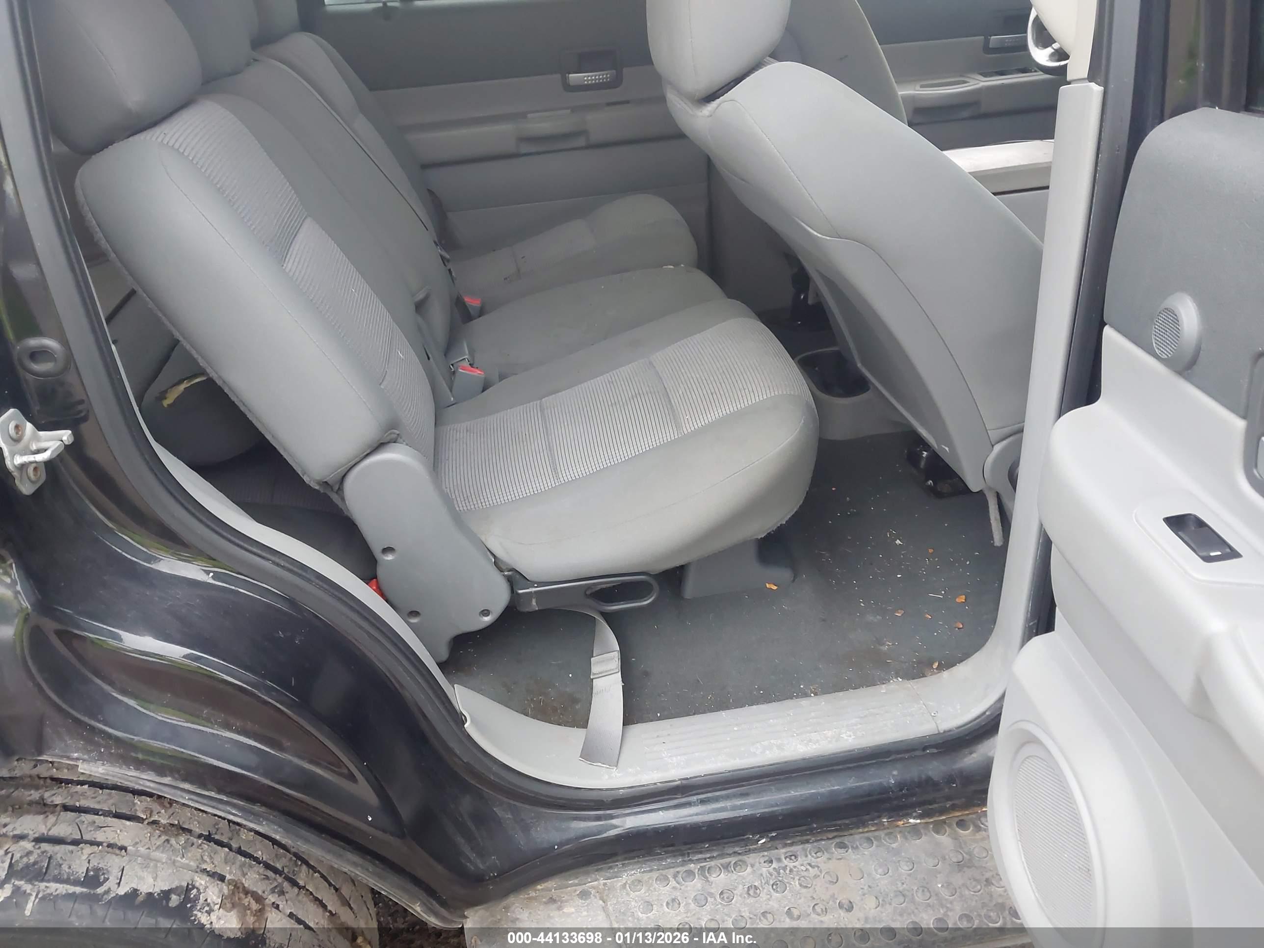 DODGE DURANGO image 8