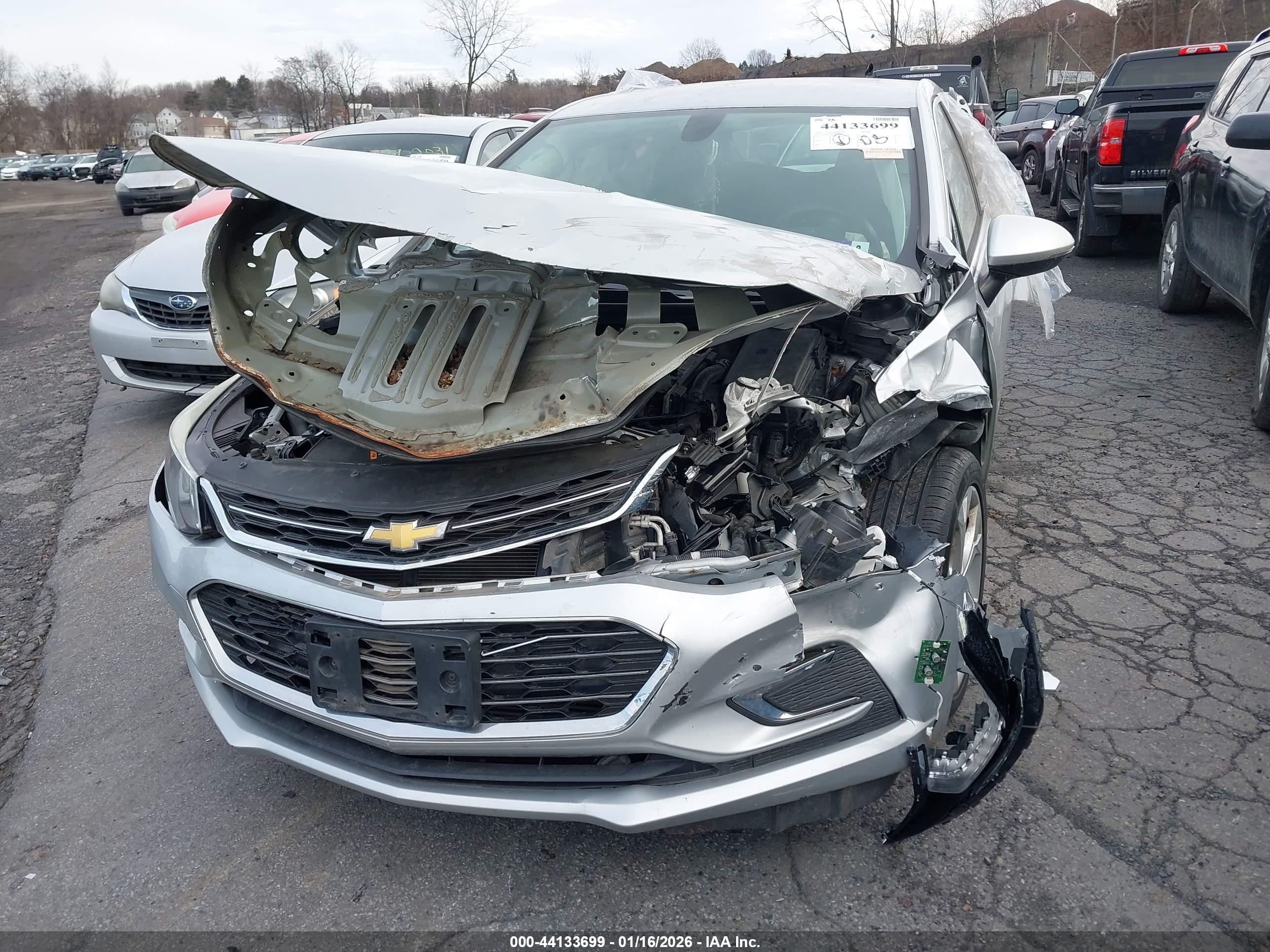 CHEVROLET CRUZE image 6