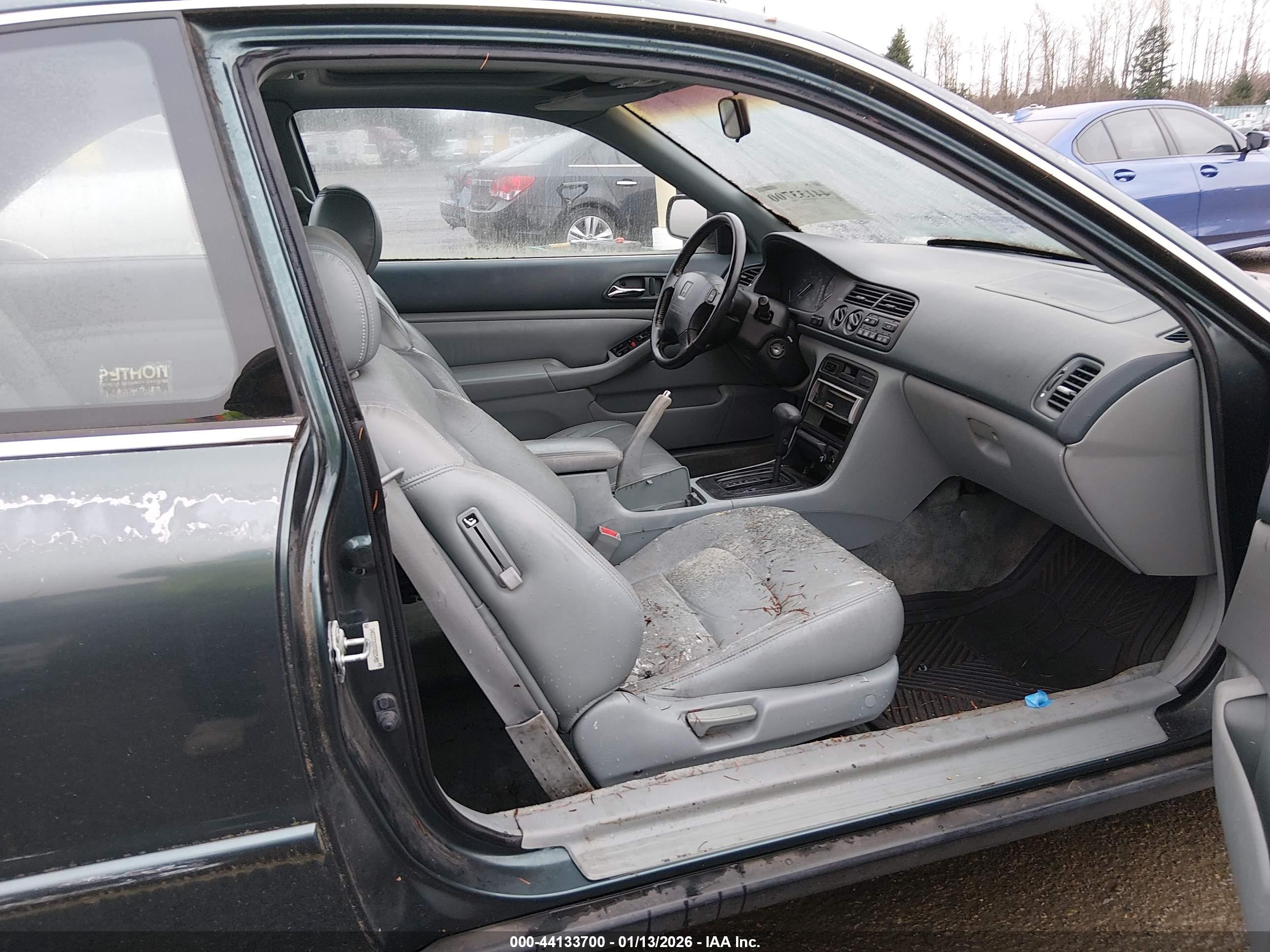 HONDA ACCORD image 5