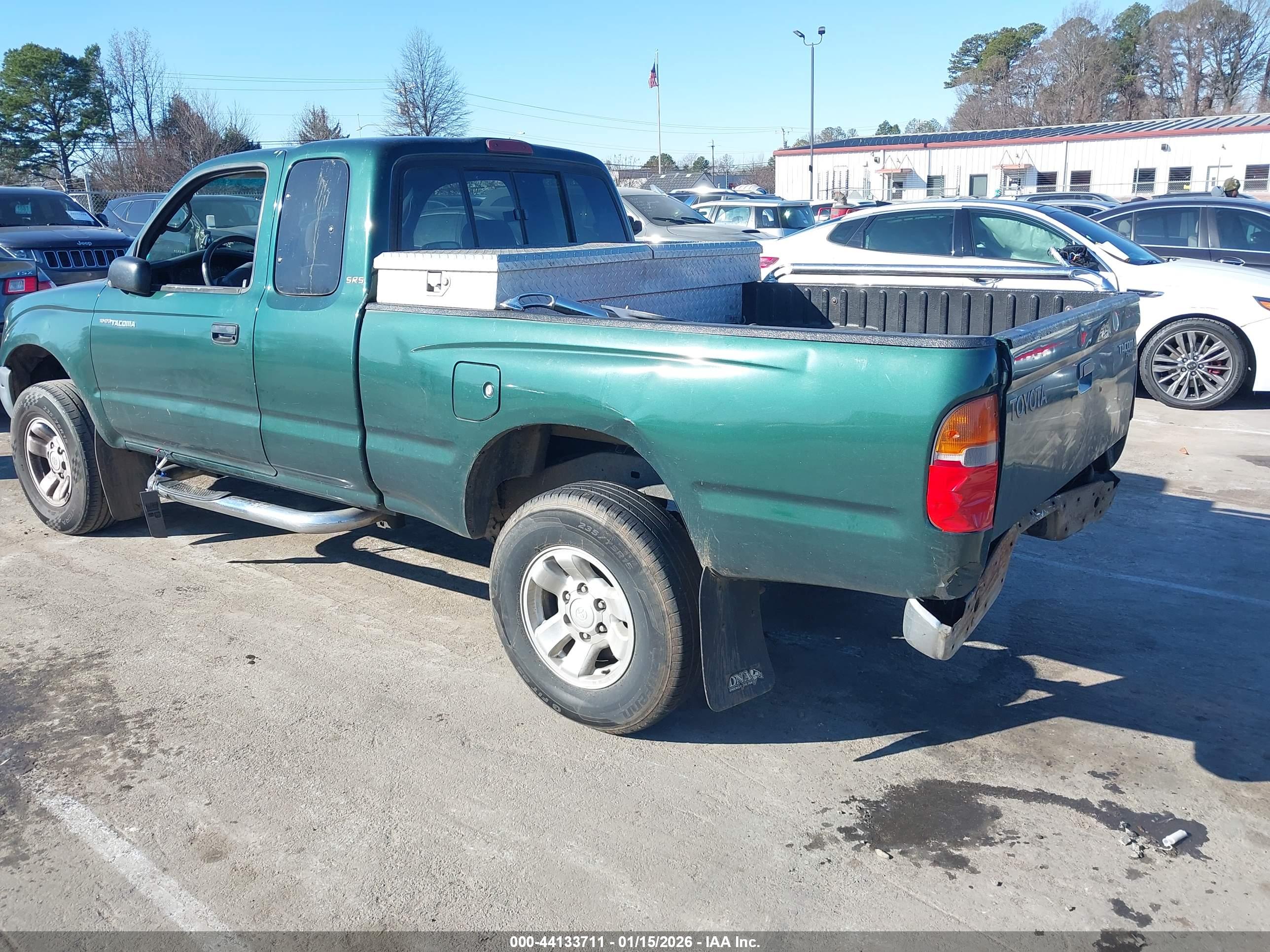 TOYOTA TACOMA image 3