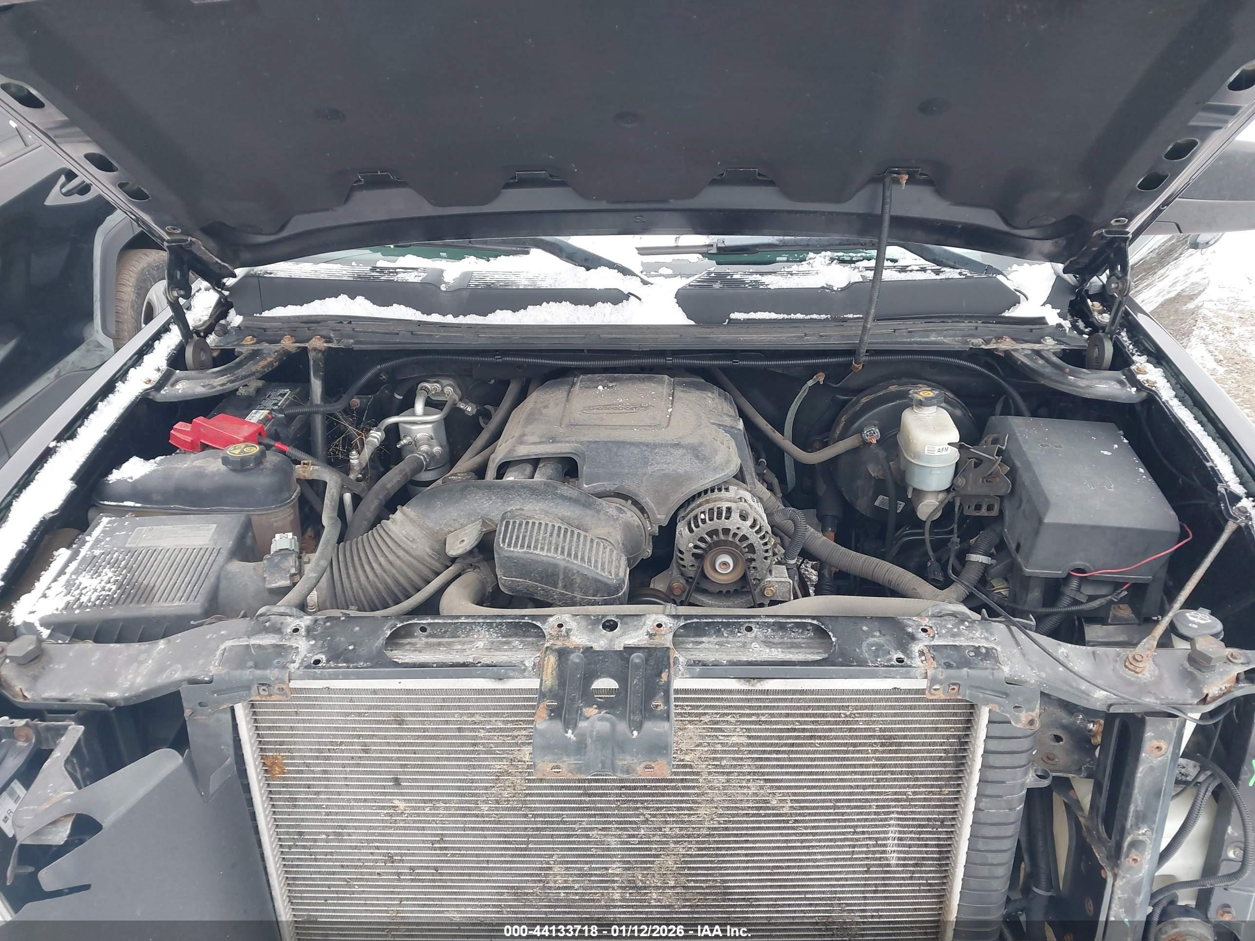 CHEVROLET SILVERADO image 10