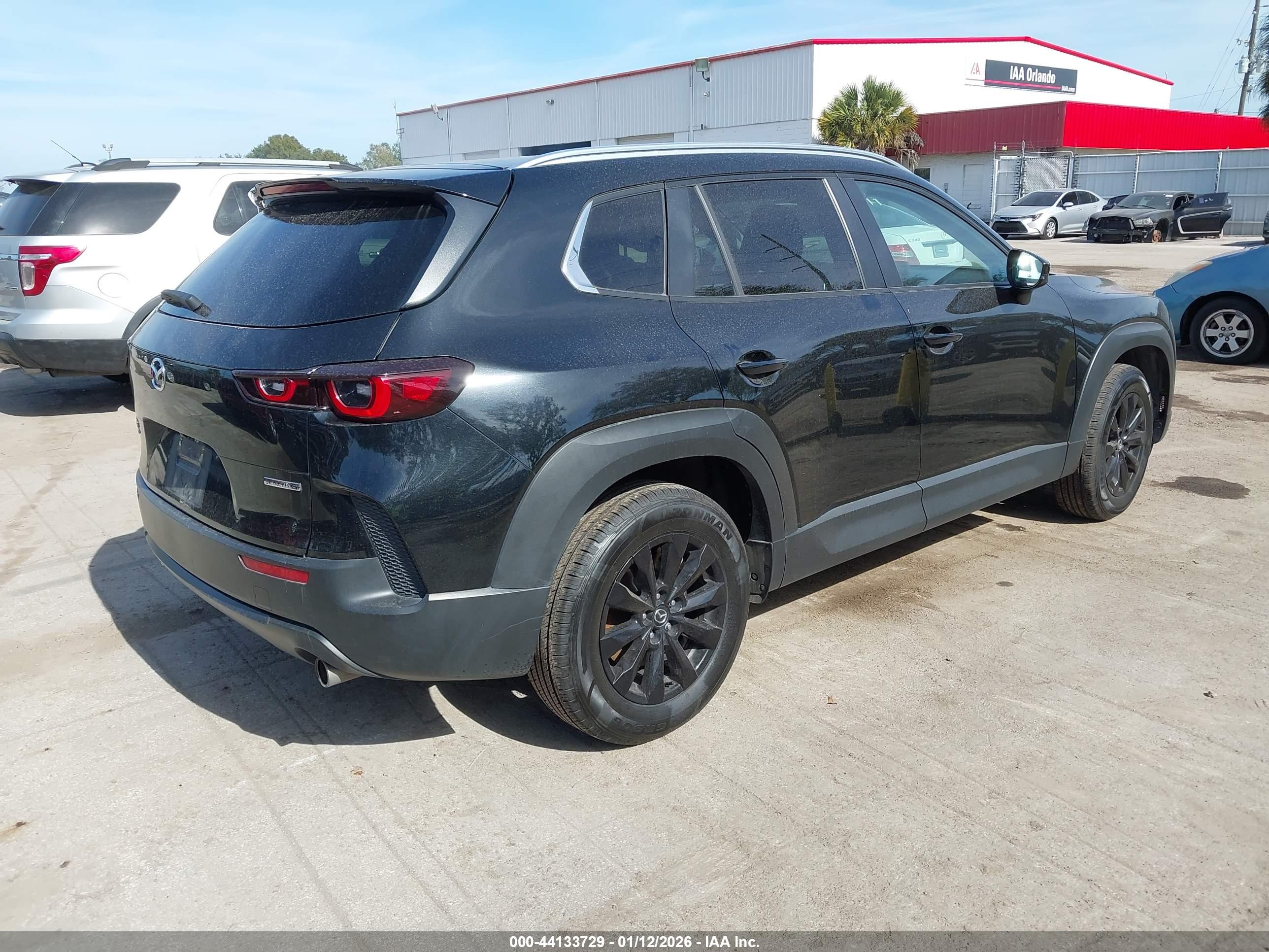 MAZDA CX-50 image 4