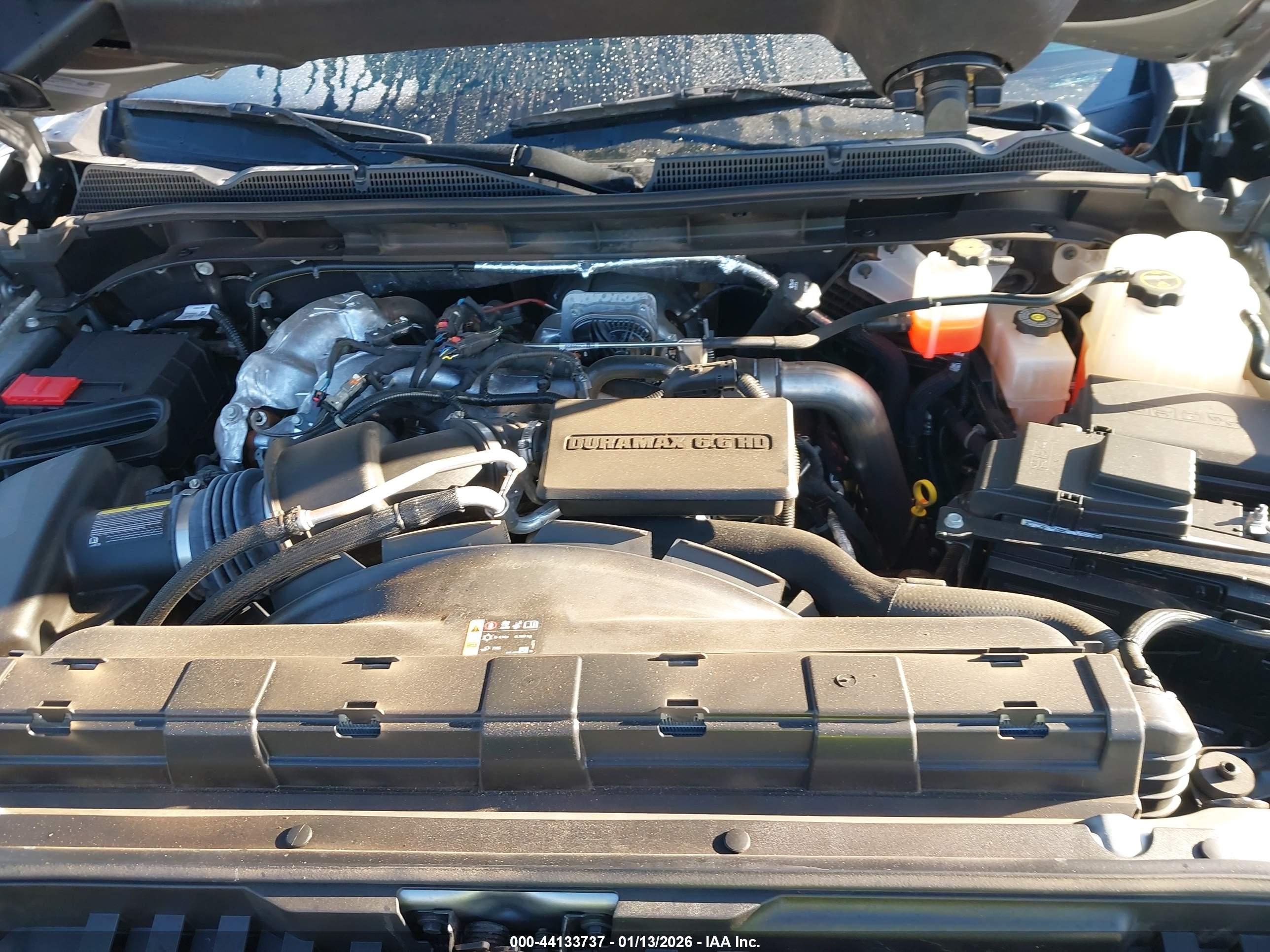 GMC SIERRA image 10