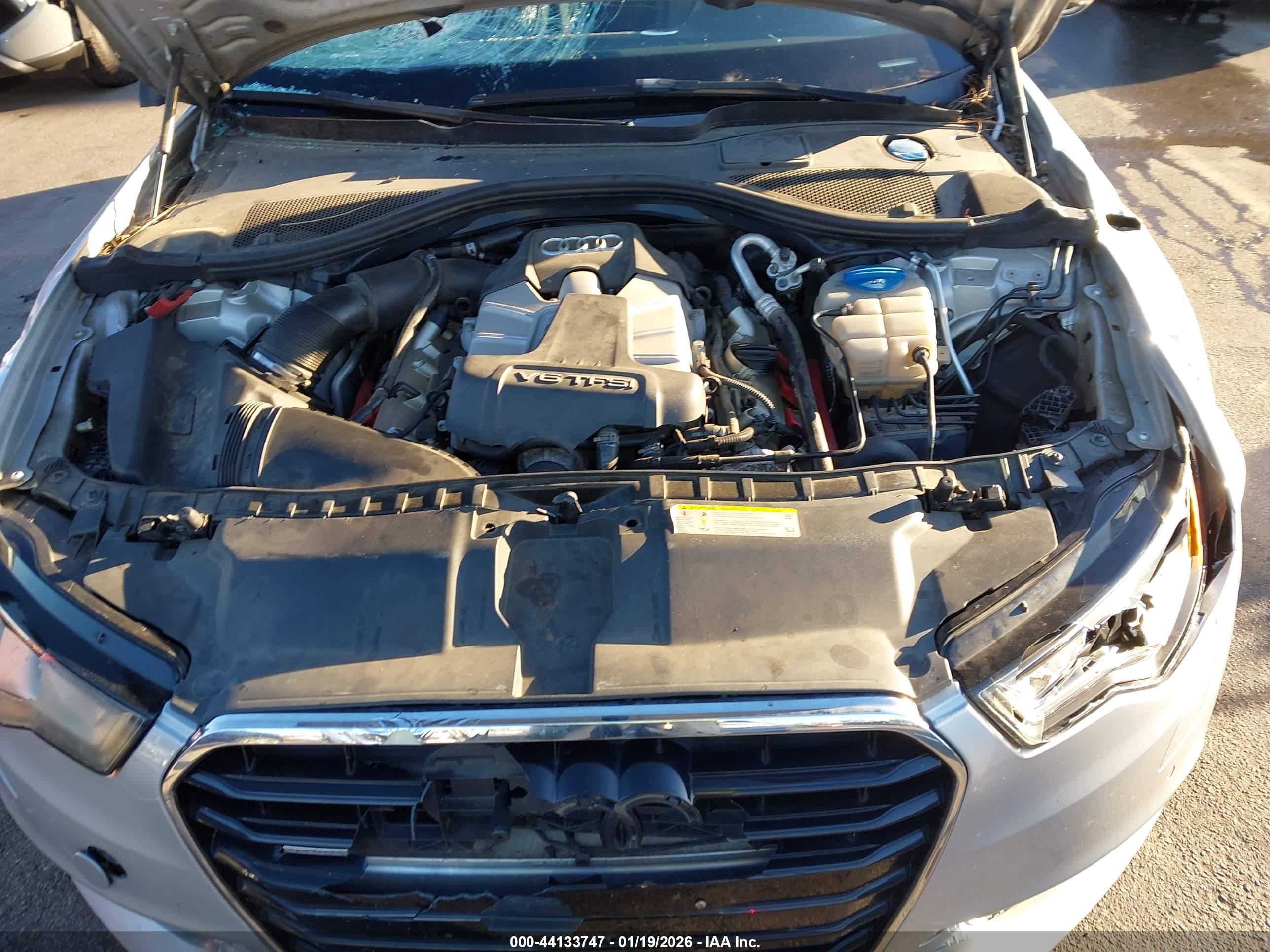 AUDI A6 image 10