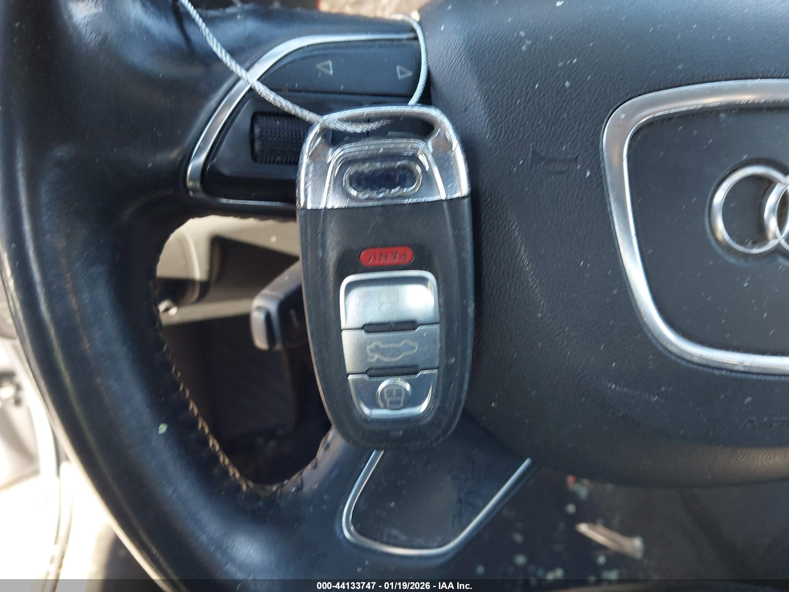 AUDI A6 image 11