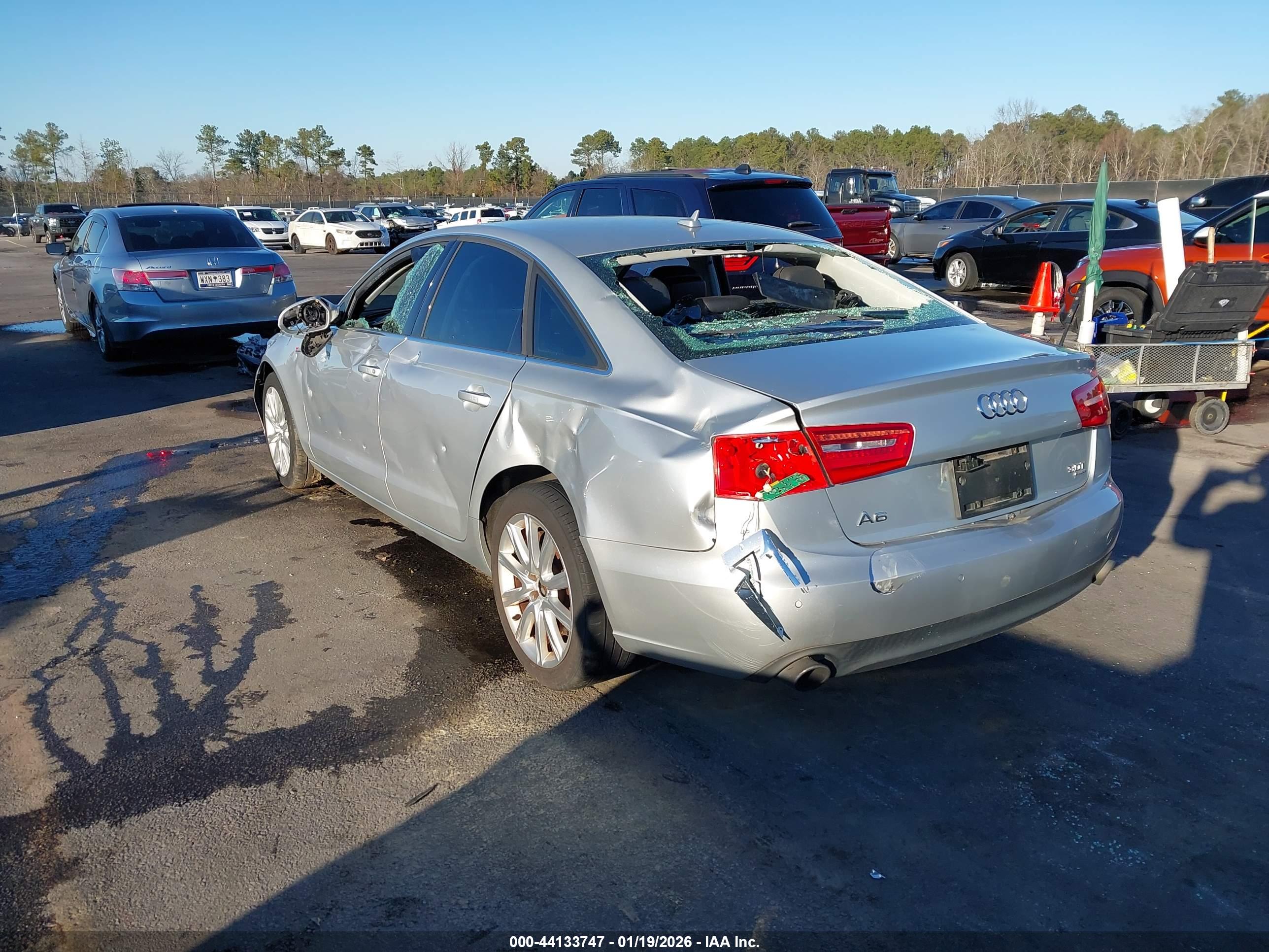 AUDI A6 image 3