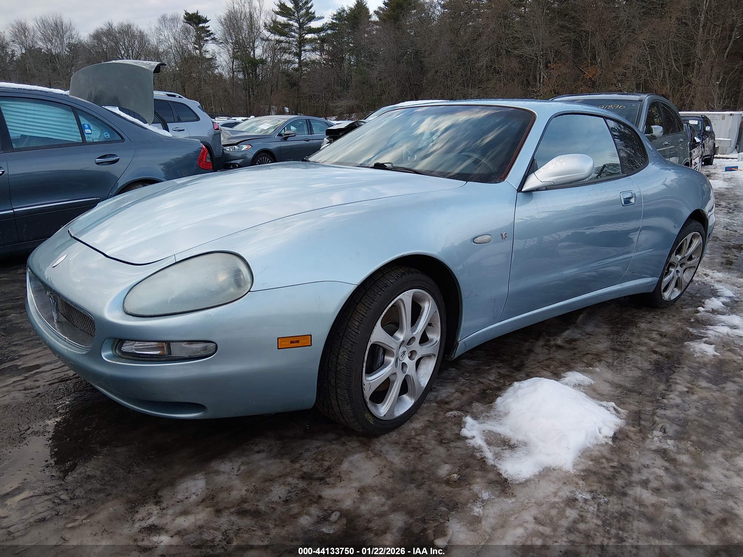 MASERATI COUPE image 2