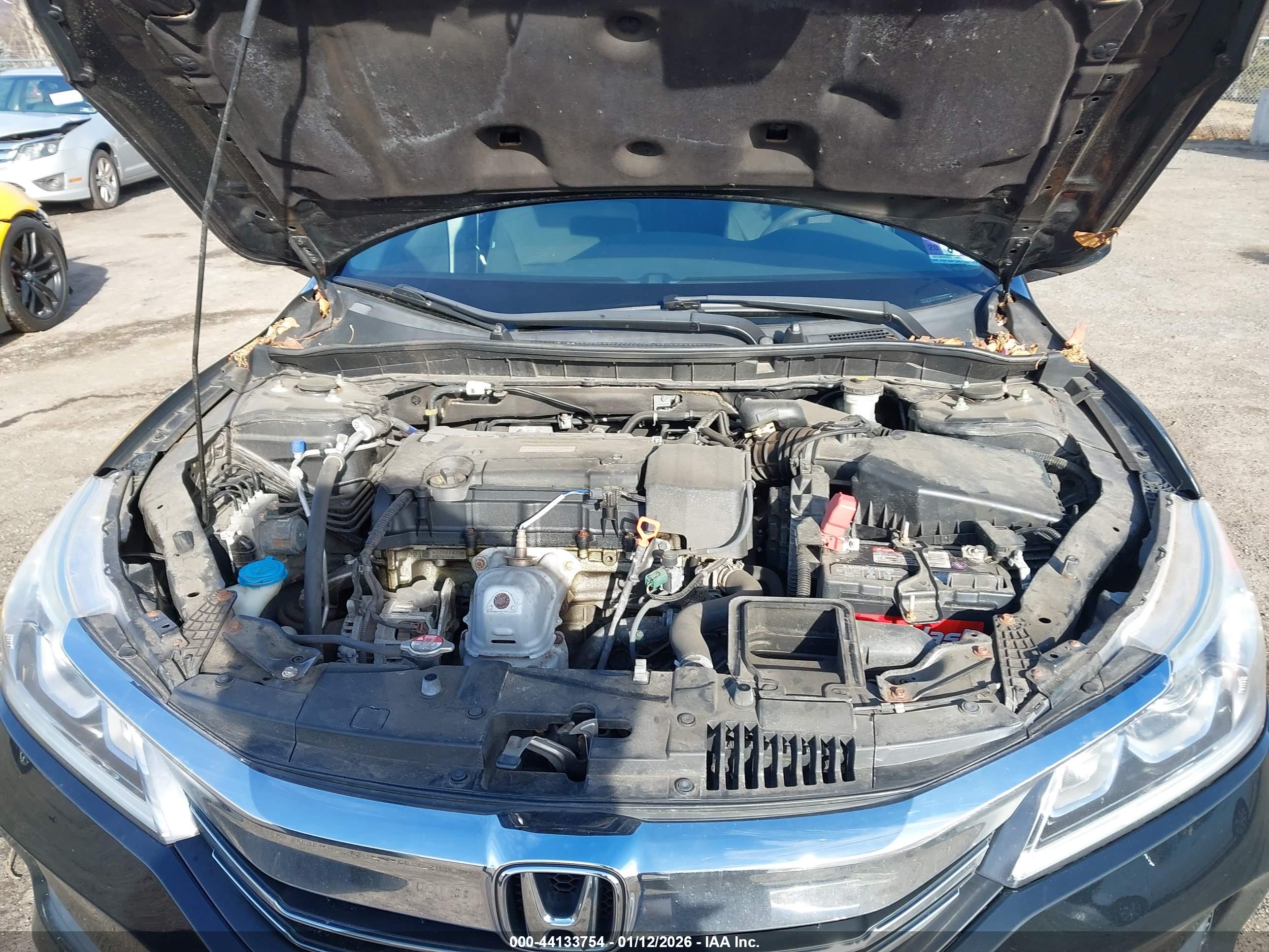 HONDA ACCORD image 10