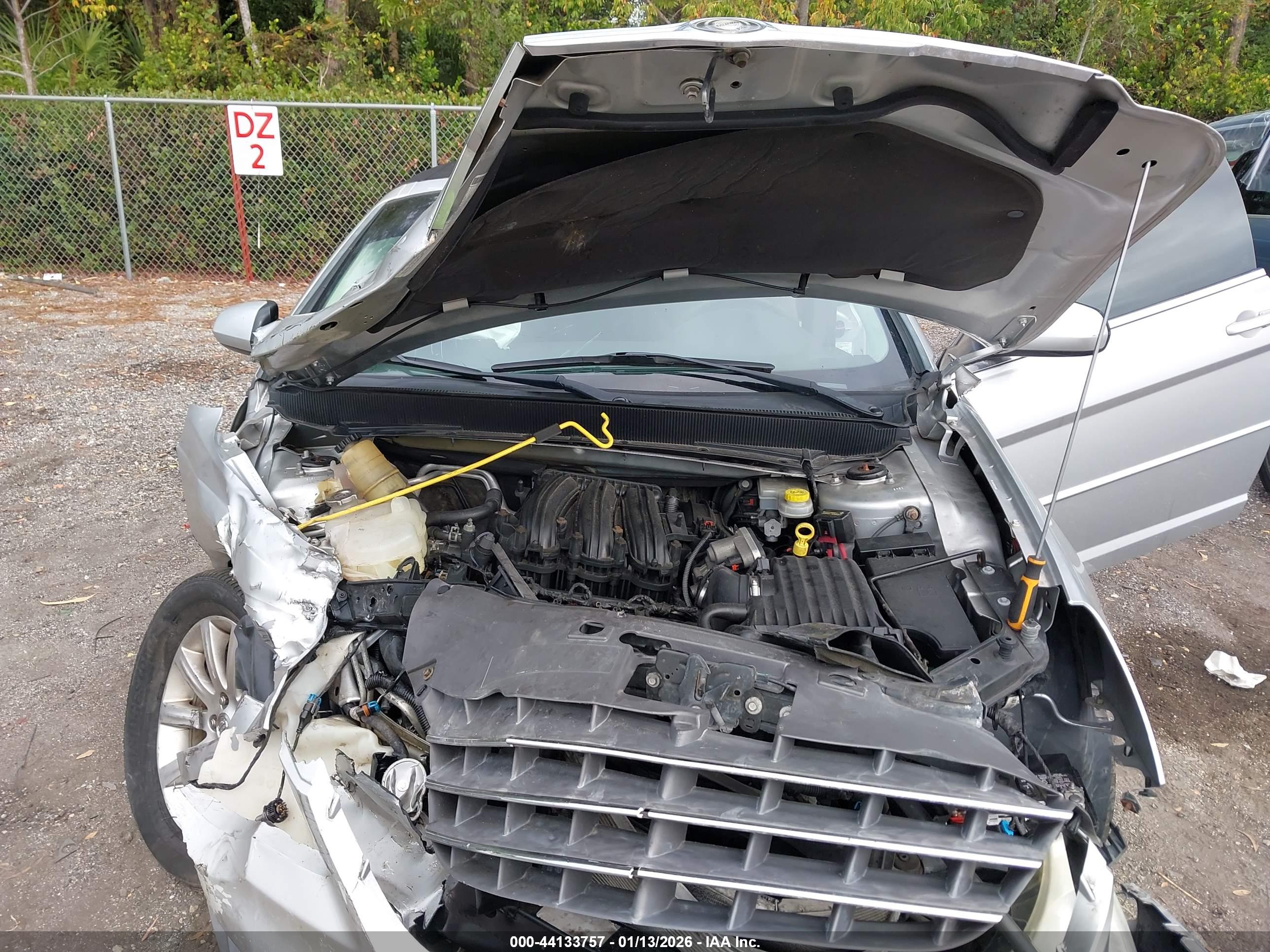 CHRYSLER SEBRING image 10