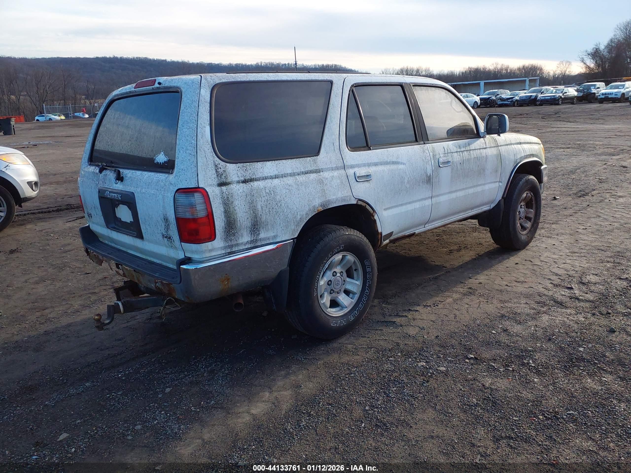 TOYOTA 4RUNNER image 4