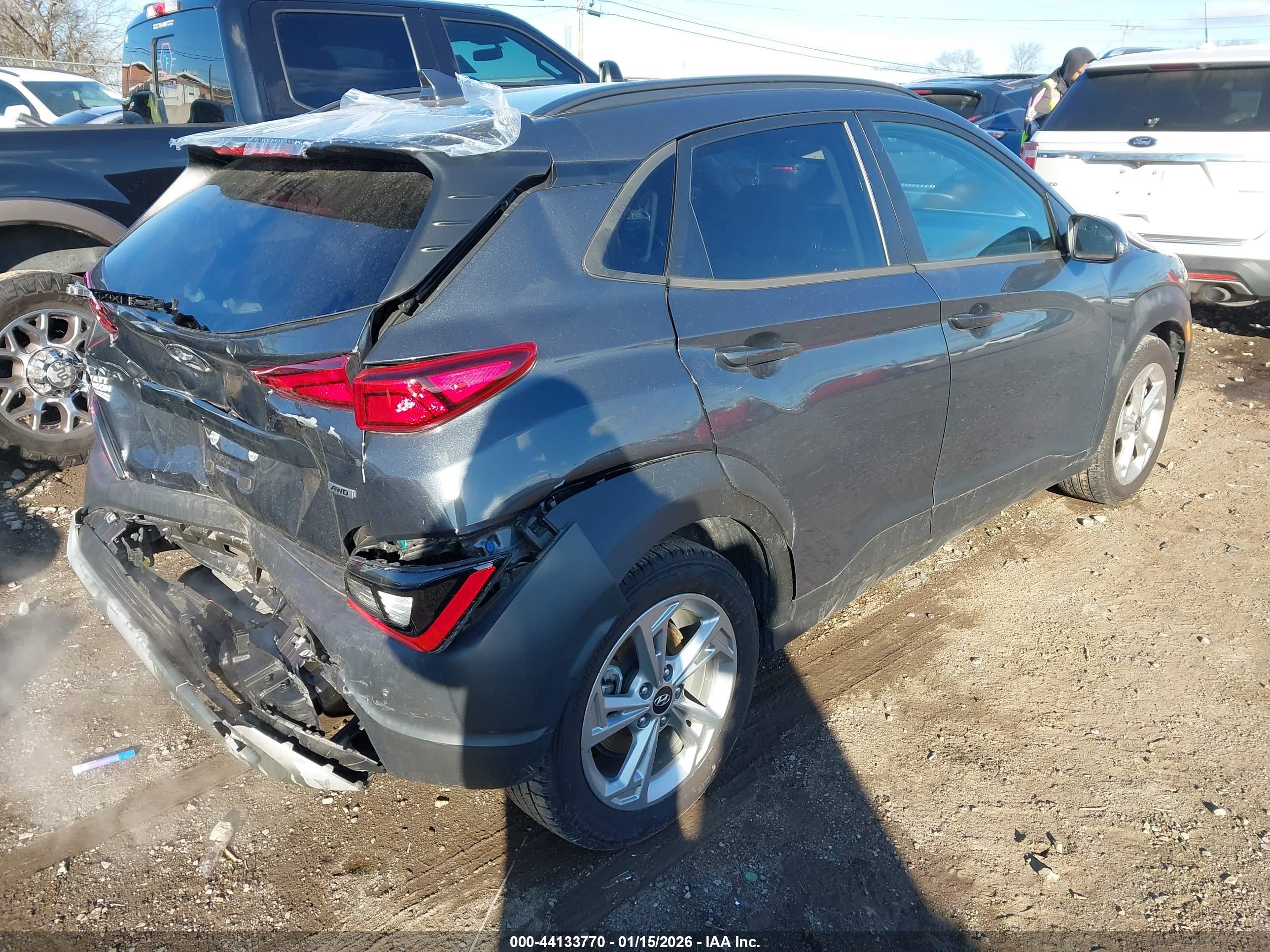 HYUNDAI KONA image 4