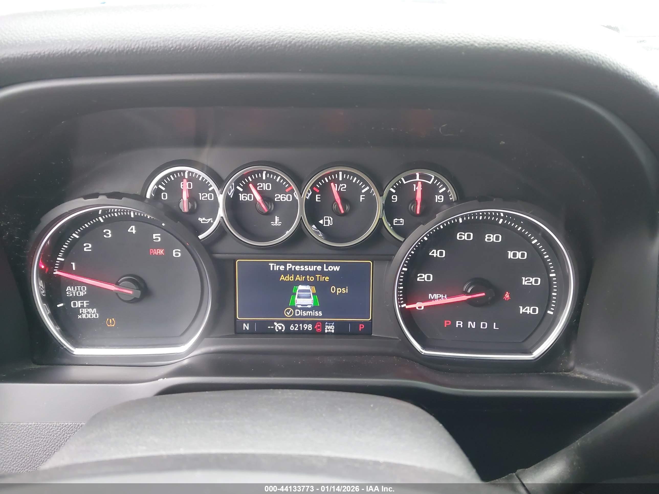 CHEVROLET SILVERADO image 7