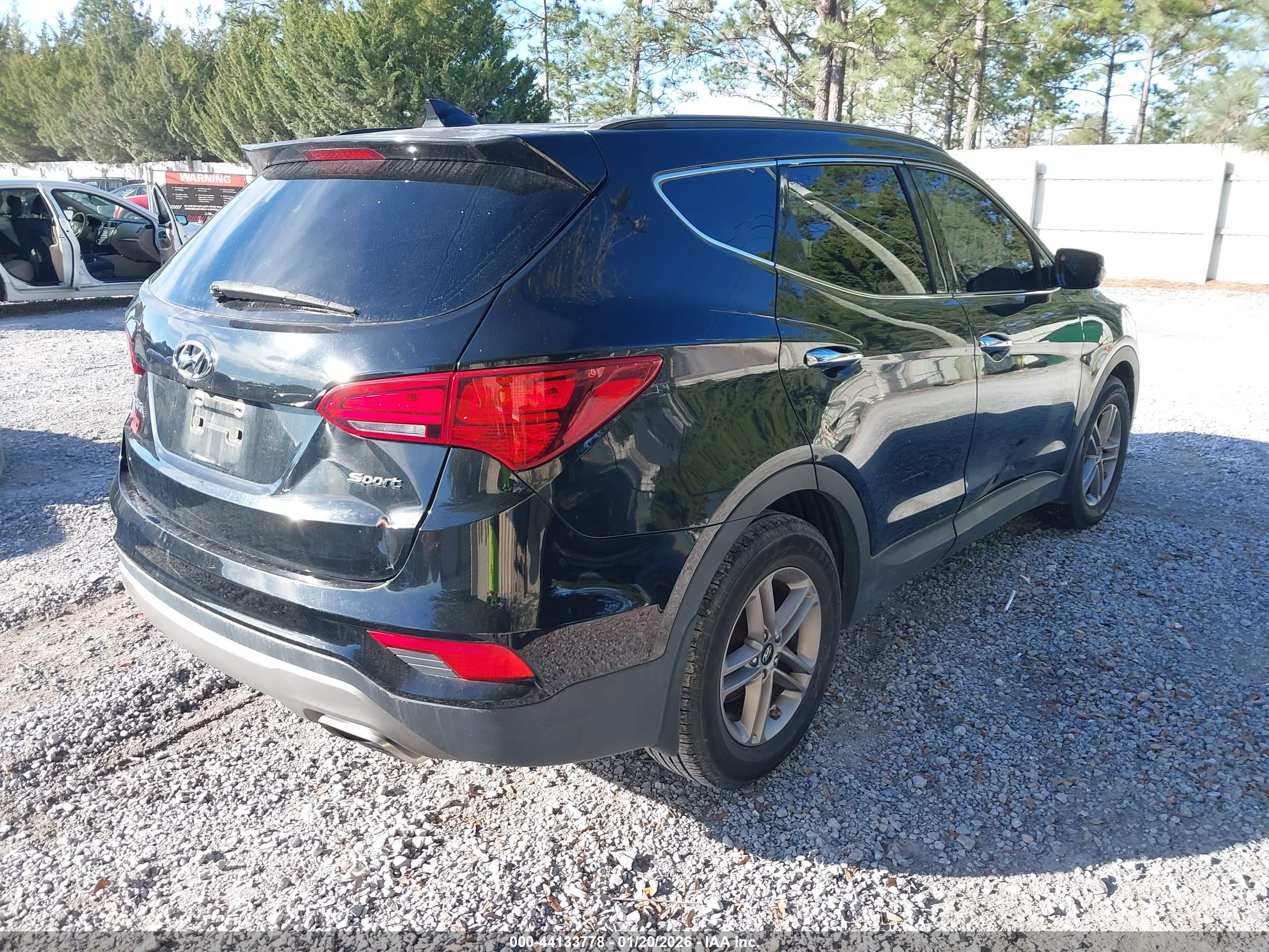 HYUNDAI SANTA image 4