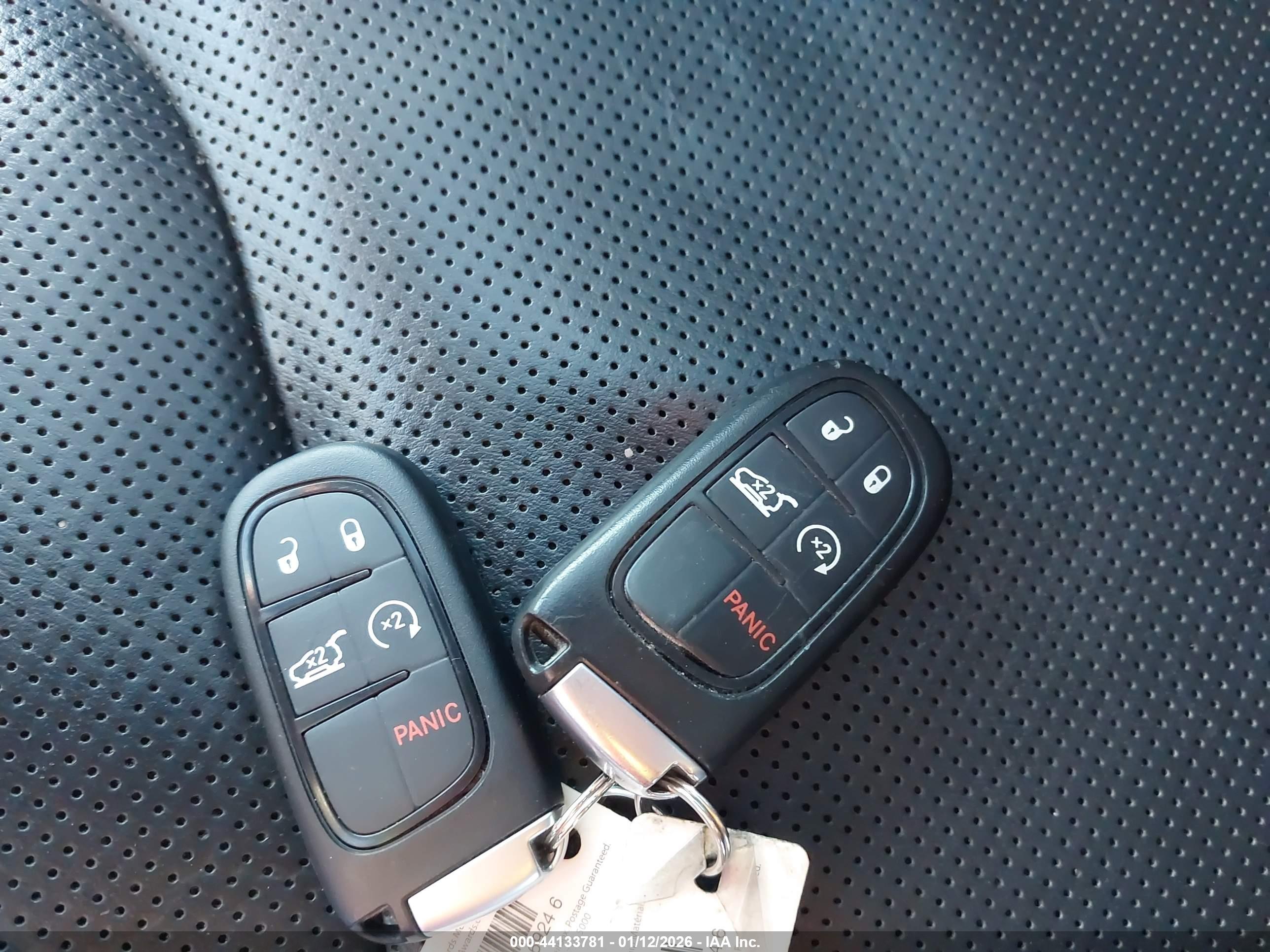 JEEP CHEROKEE image 11