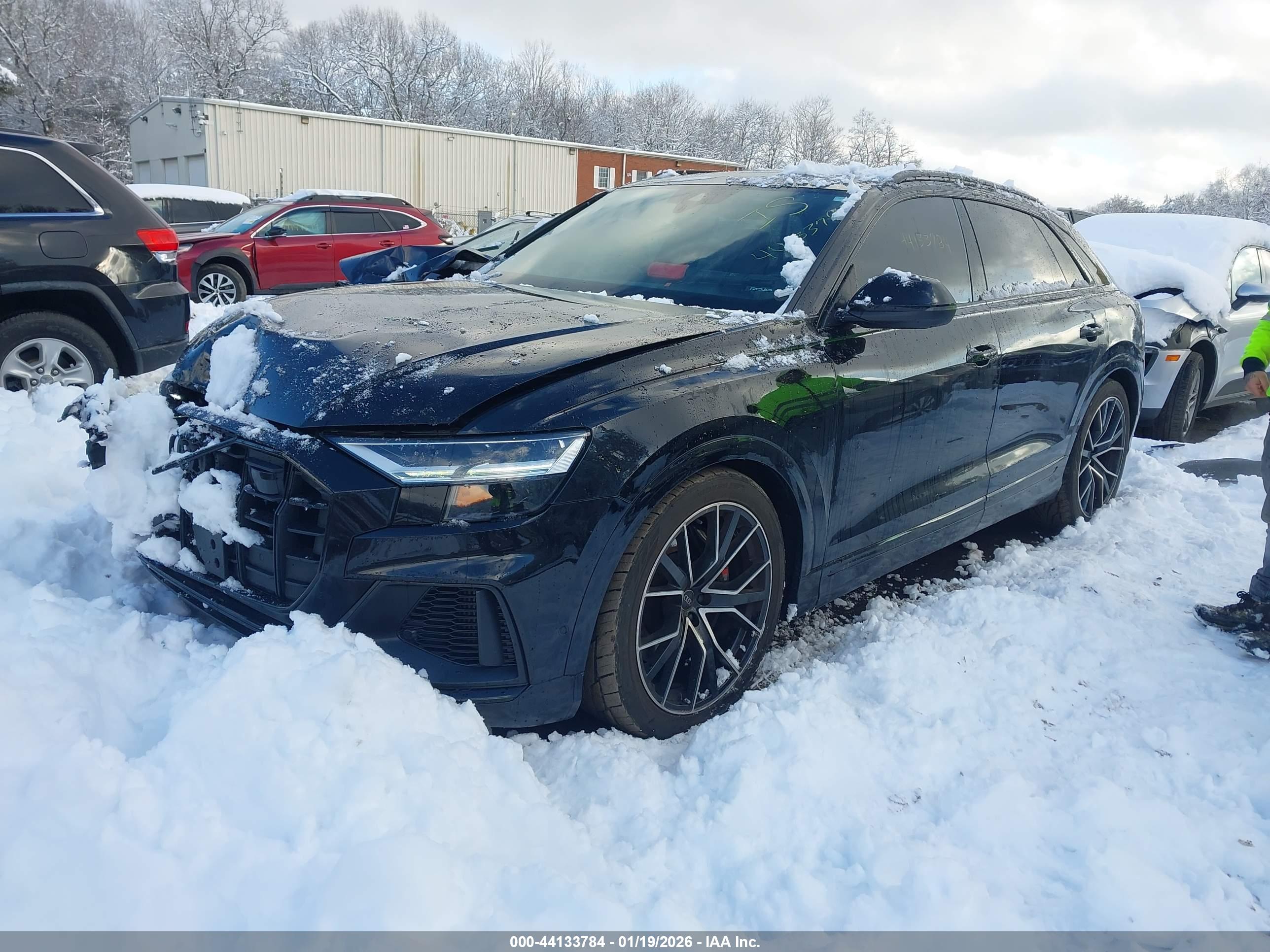 AUDI SQ8 image 2