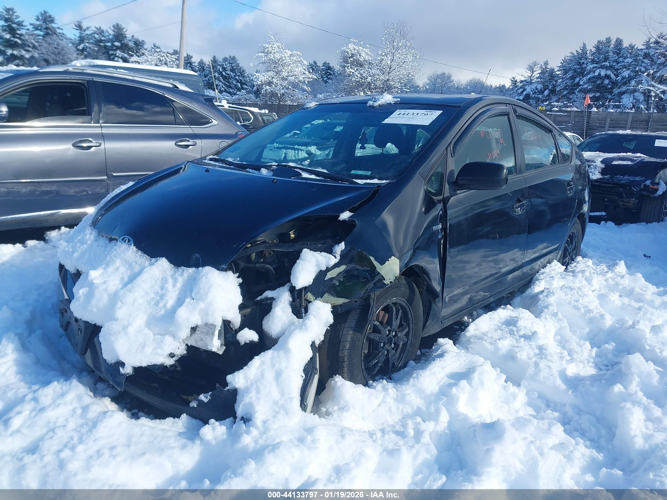 TOYOTA PRIUS image 2
