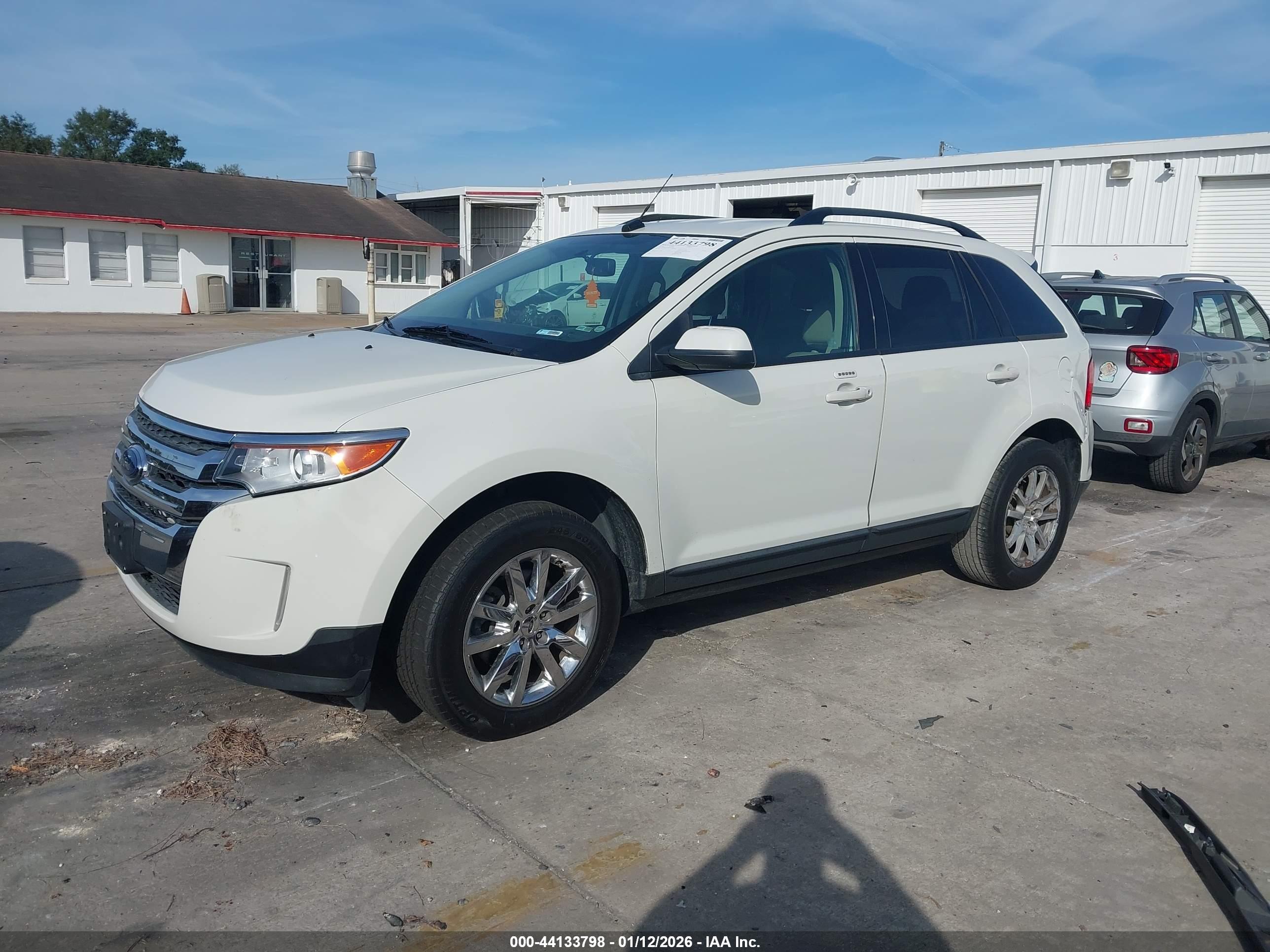 FORD EDGE image 2