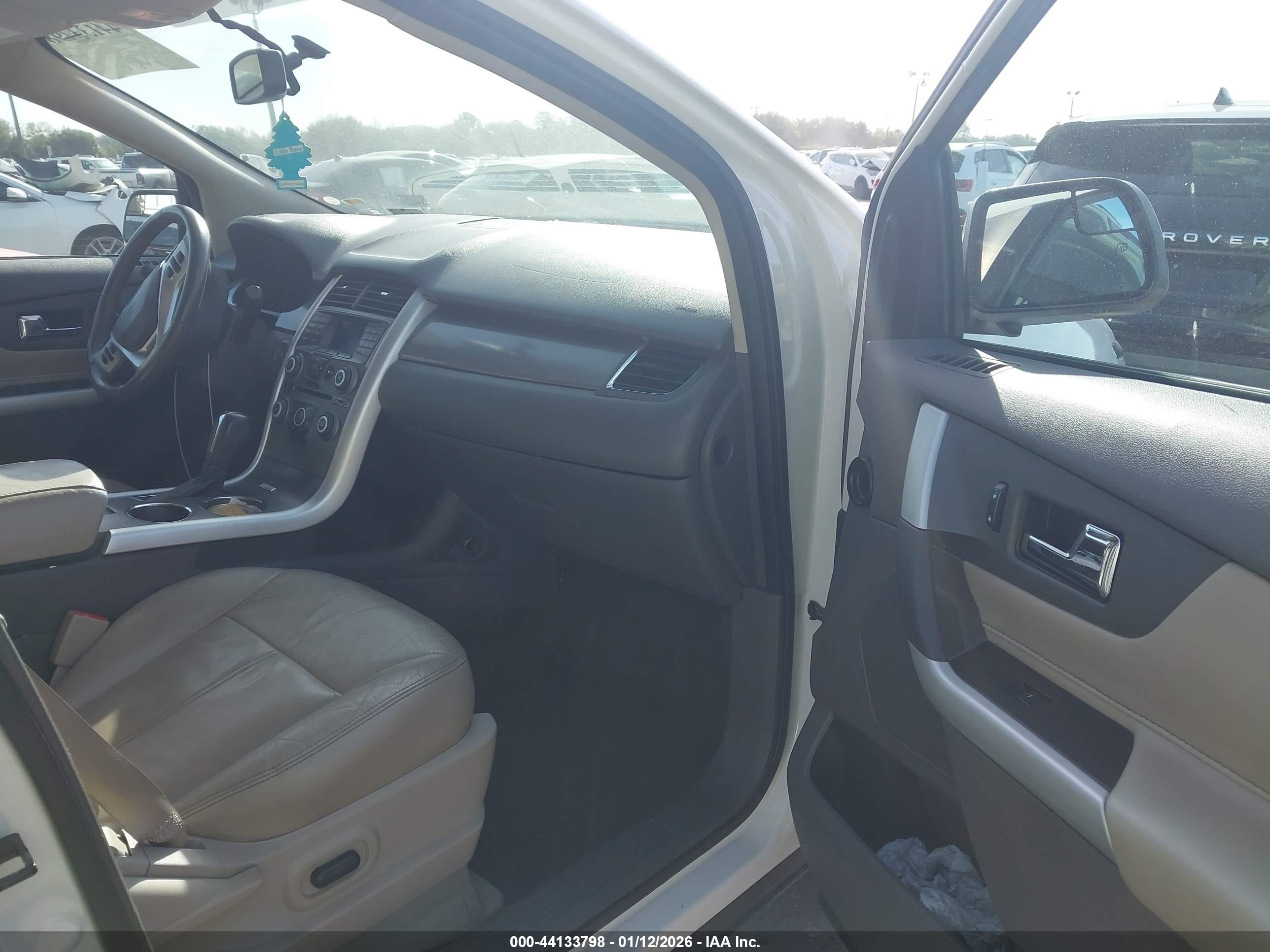 FORD EDGE image 5