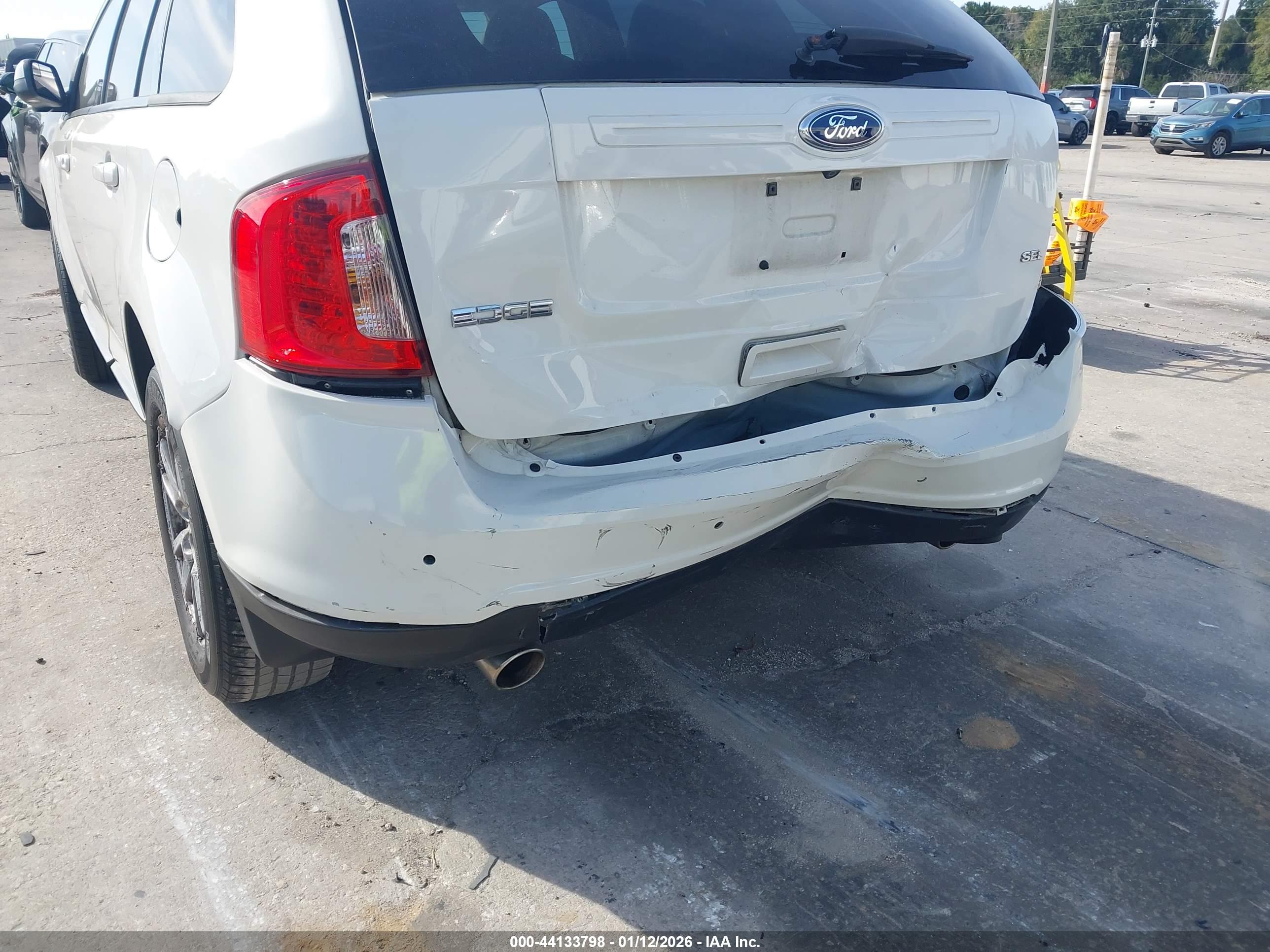FORD EDGE image 6
