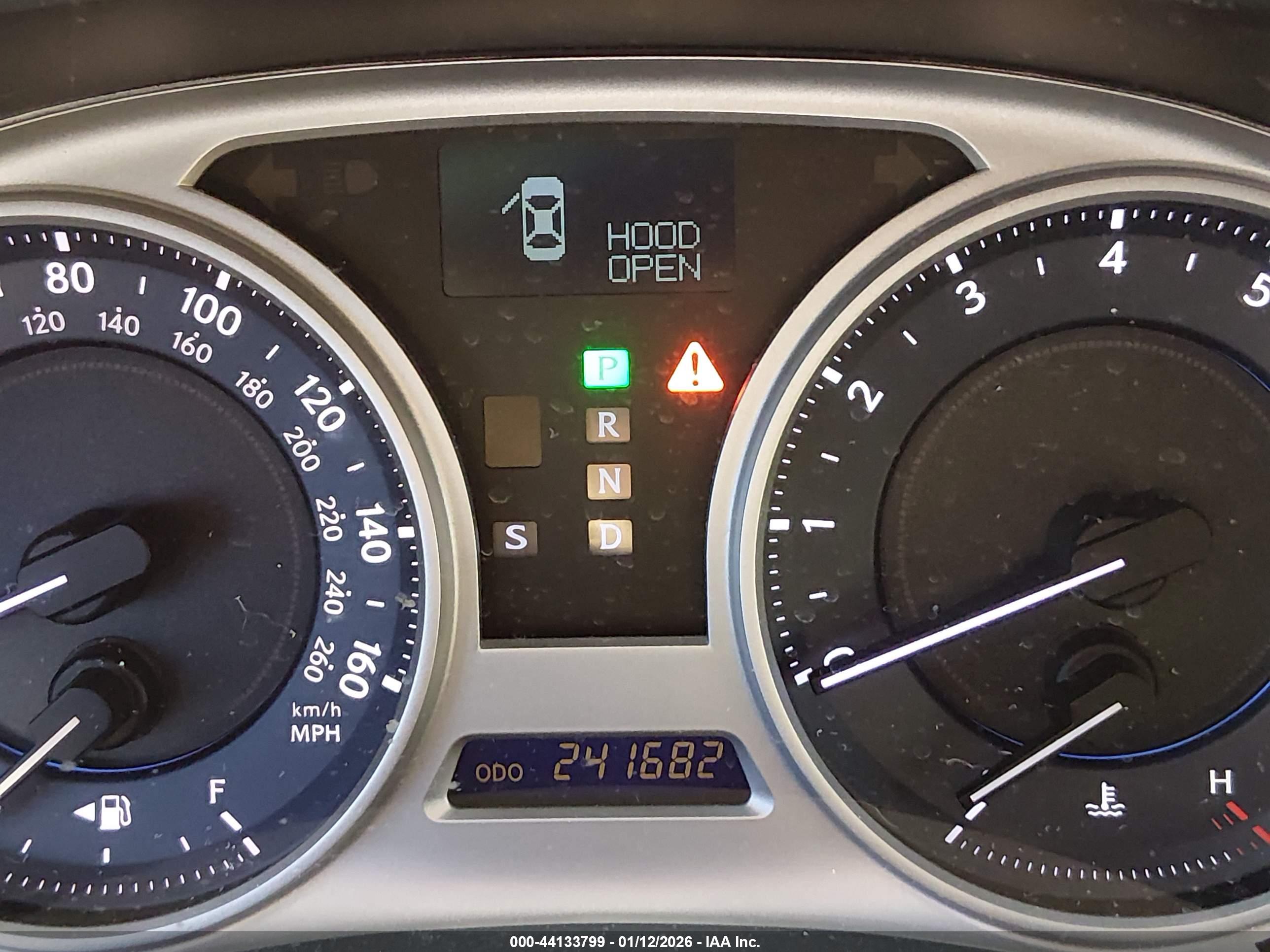 LEXUS IS image 7