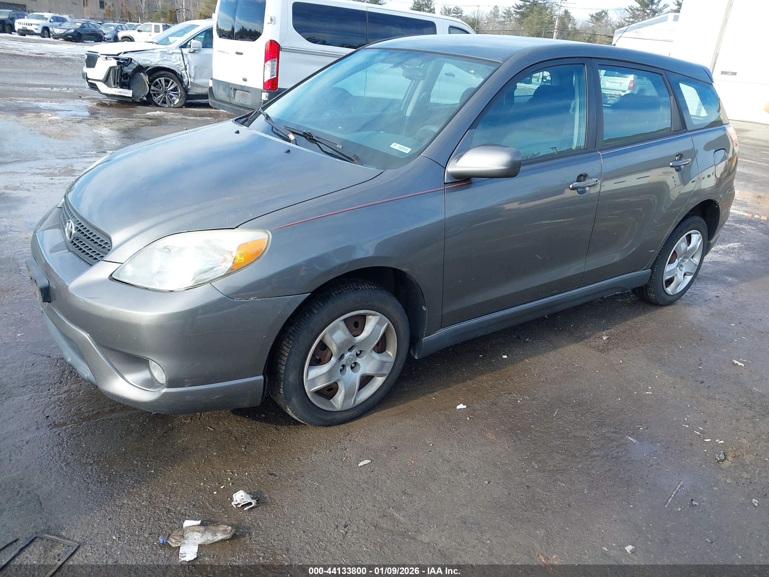TOYOTA MATRIX image 2