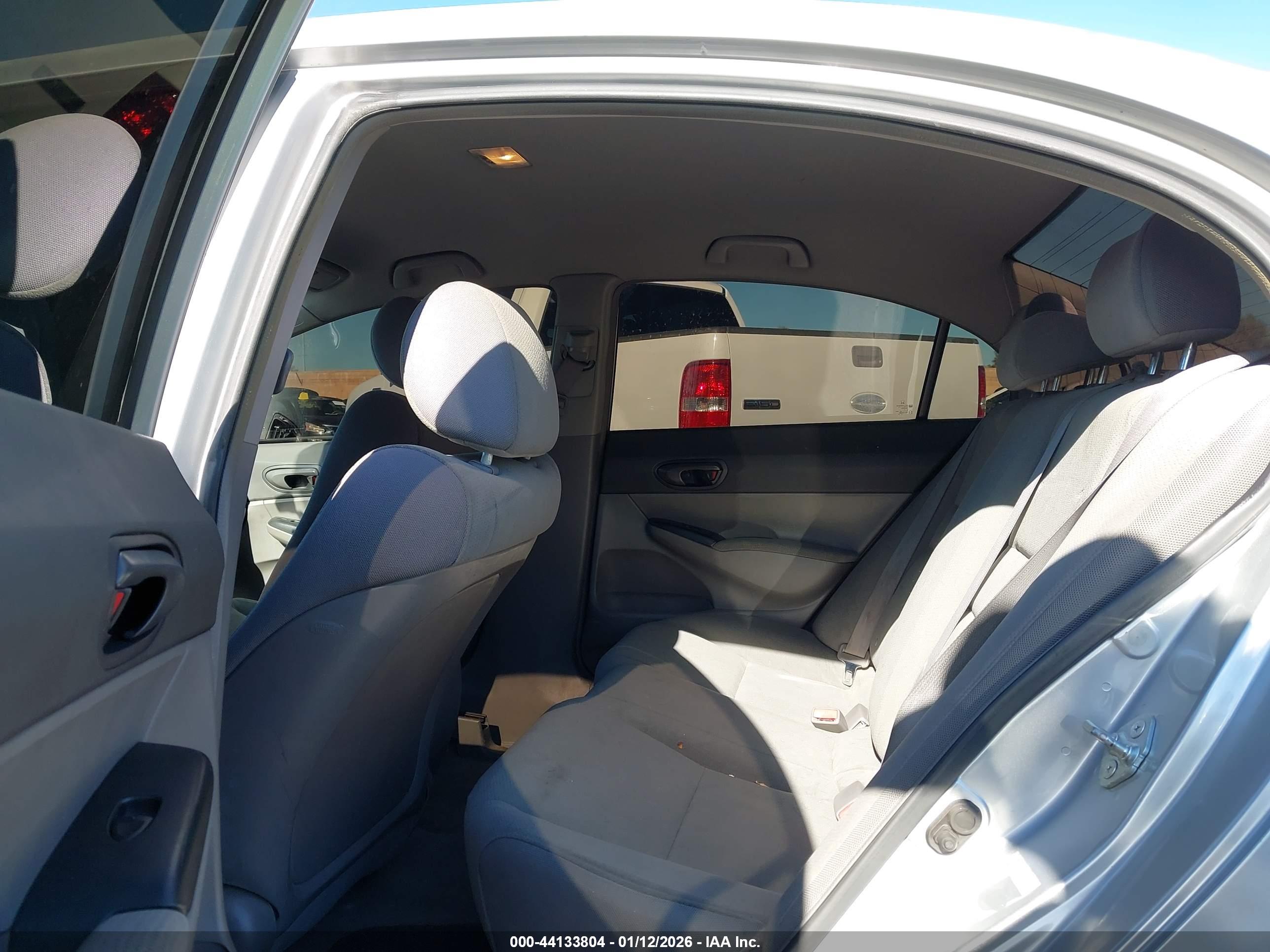 HONDA CIVIC image 8