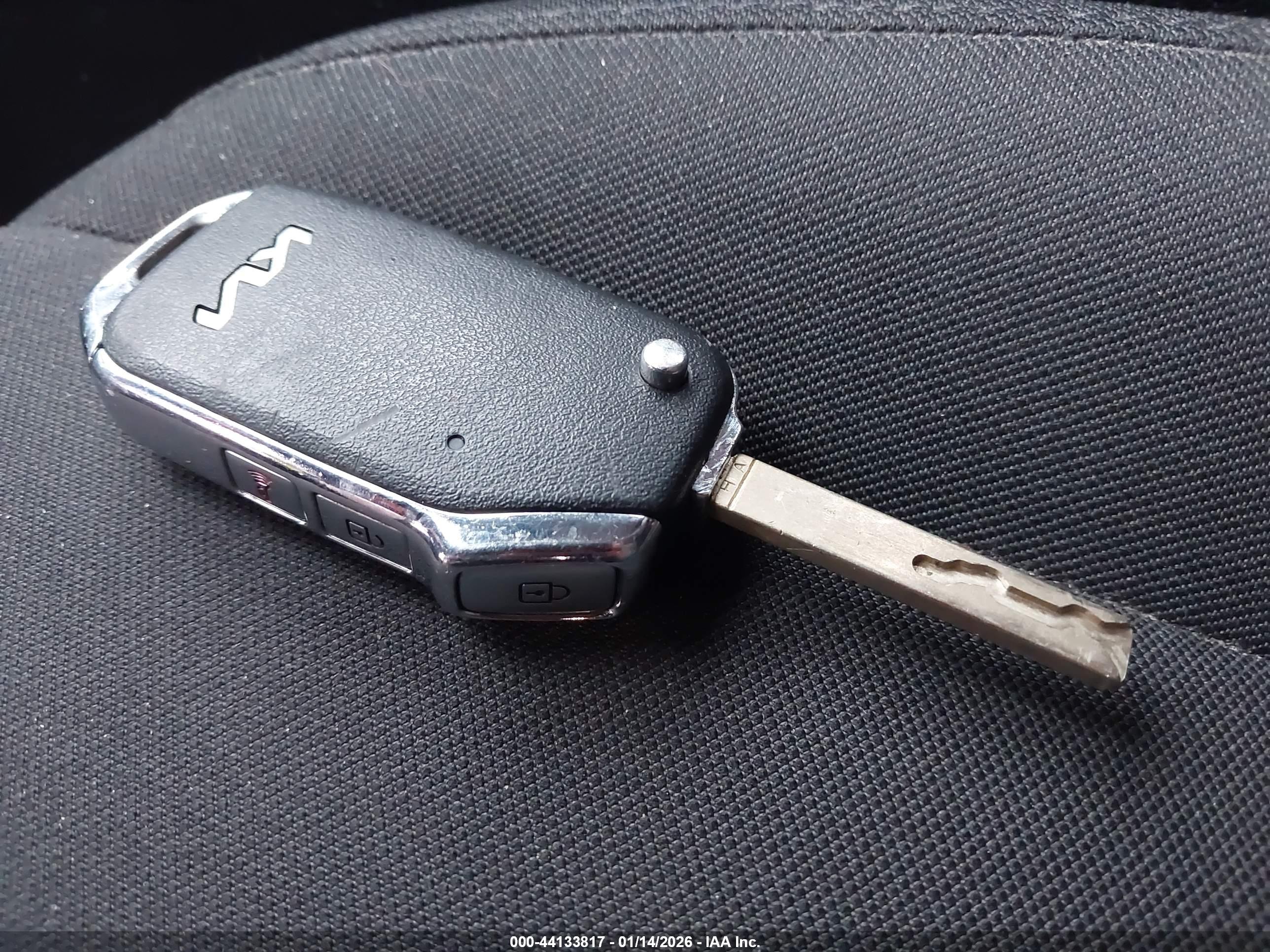 KIA SPORTAGE image 11