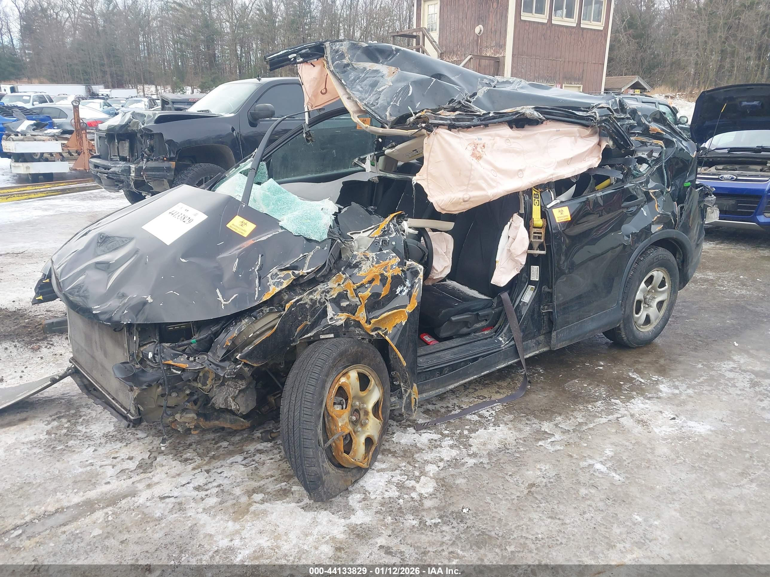HONDA CR-V image 2