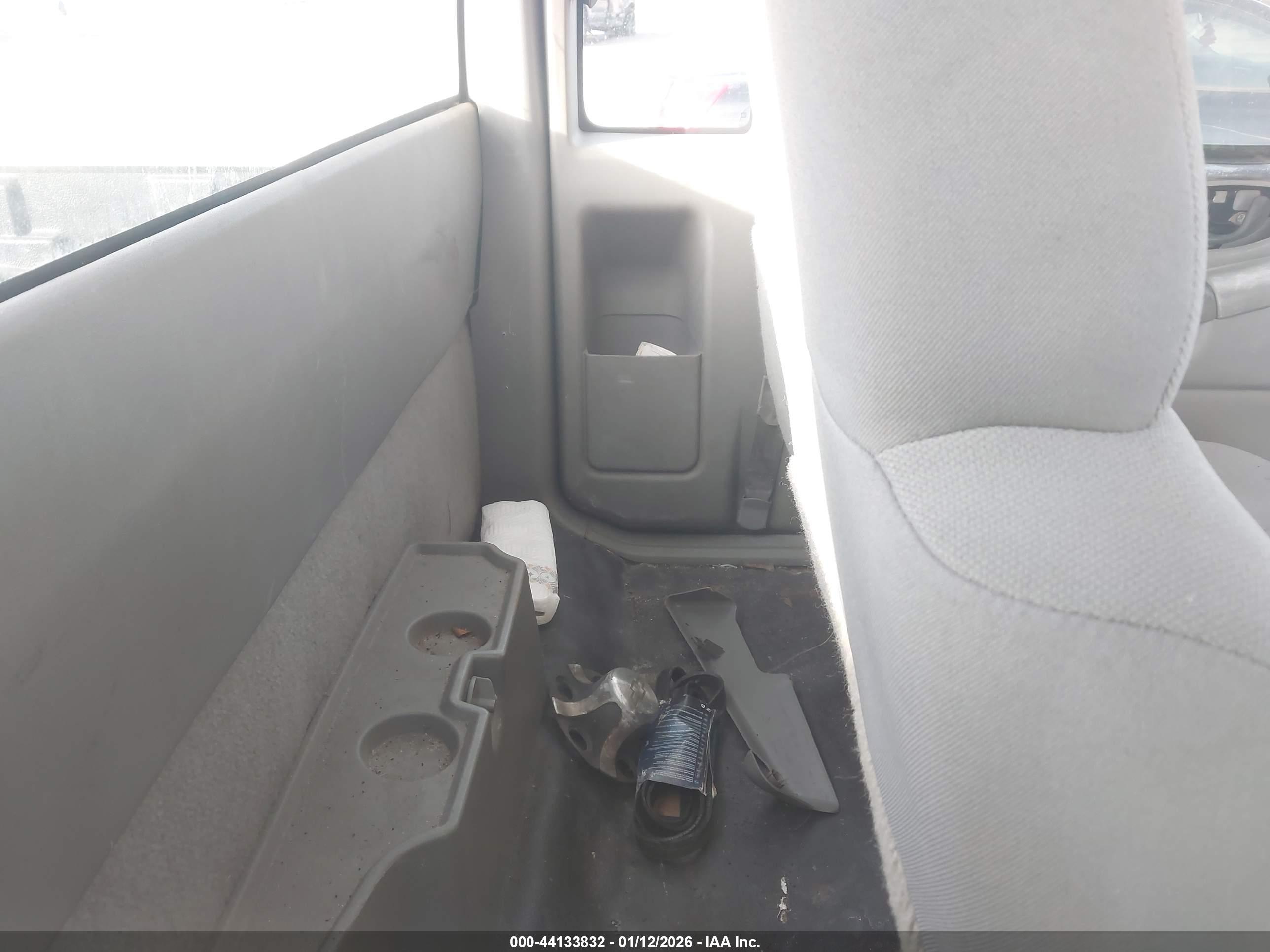 CHEVROLET S-10 image 8